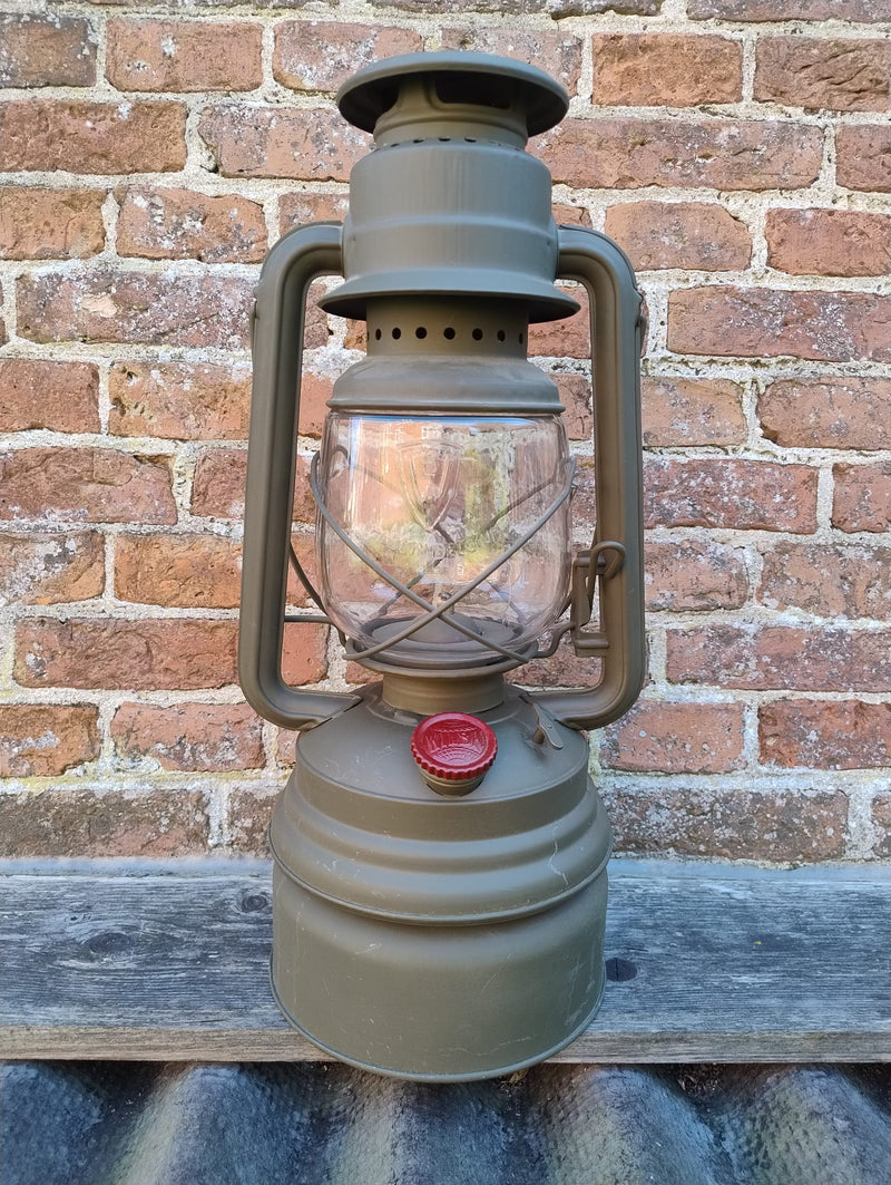 Wilba L200 carbide lantern side view showing the carbide generator