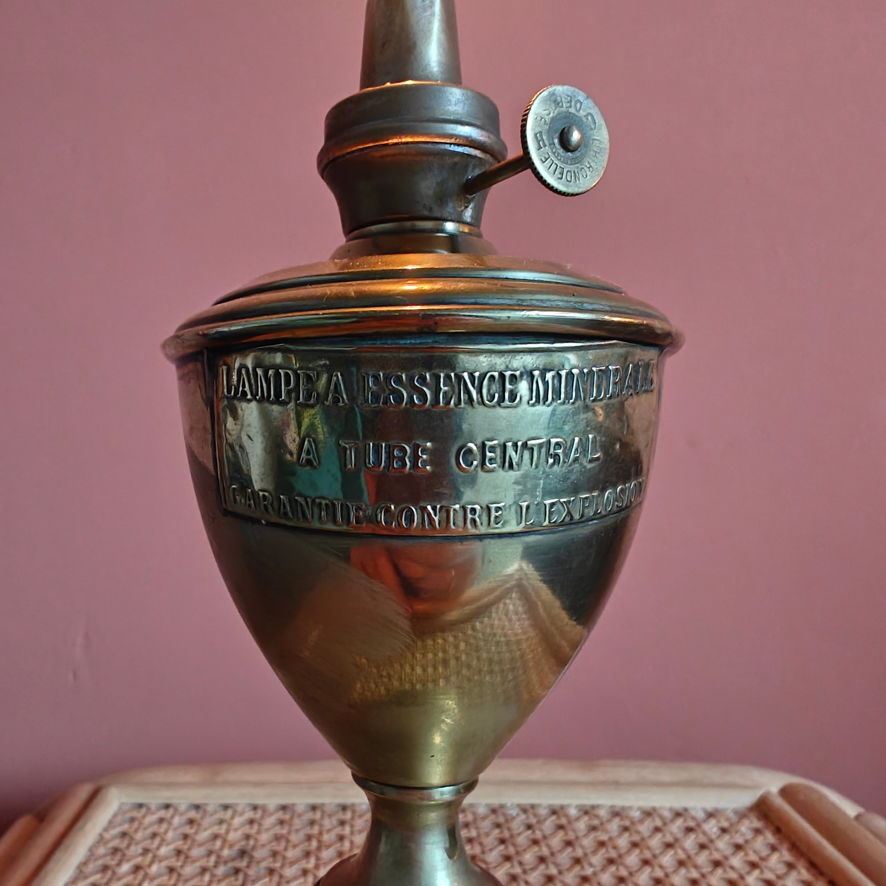 Vintage Essence Oil Lamp – Carra et Hubert Burner (c.1930)