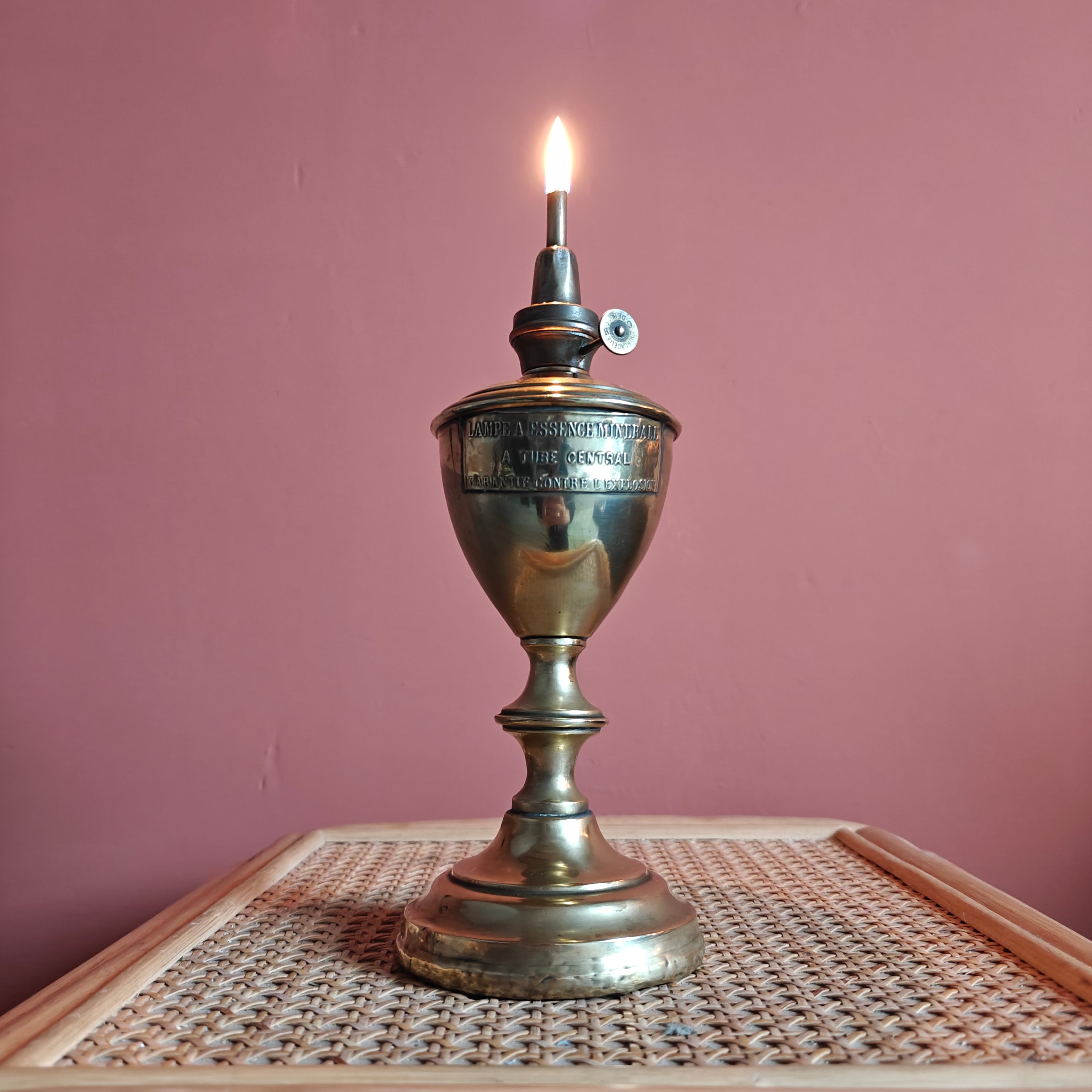 Vintage Essence Oil Lamp – Carra et Hubert Burner (c.1930)