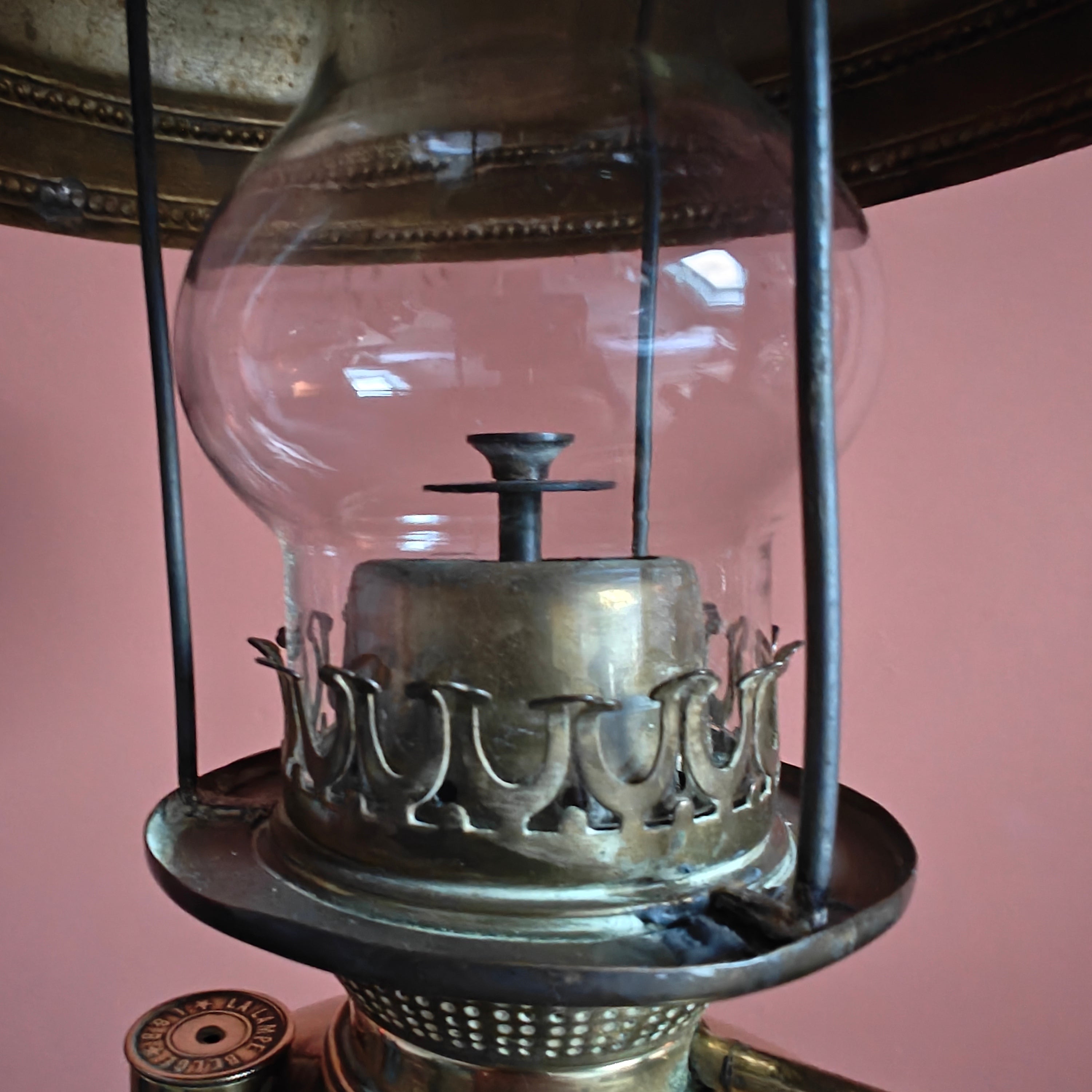 Elegant Brass Oil Lamp with Brass Shade – L & B Lempereur Bernard (Belgium), Featuring Unique Burner Design
