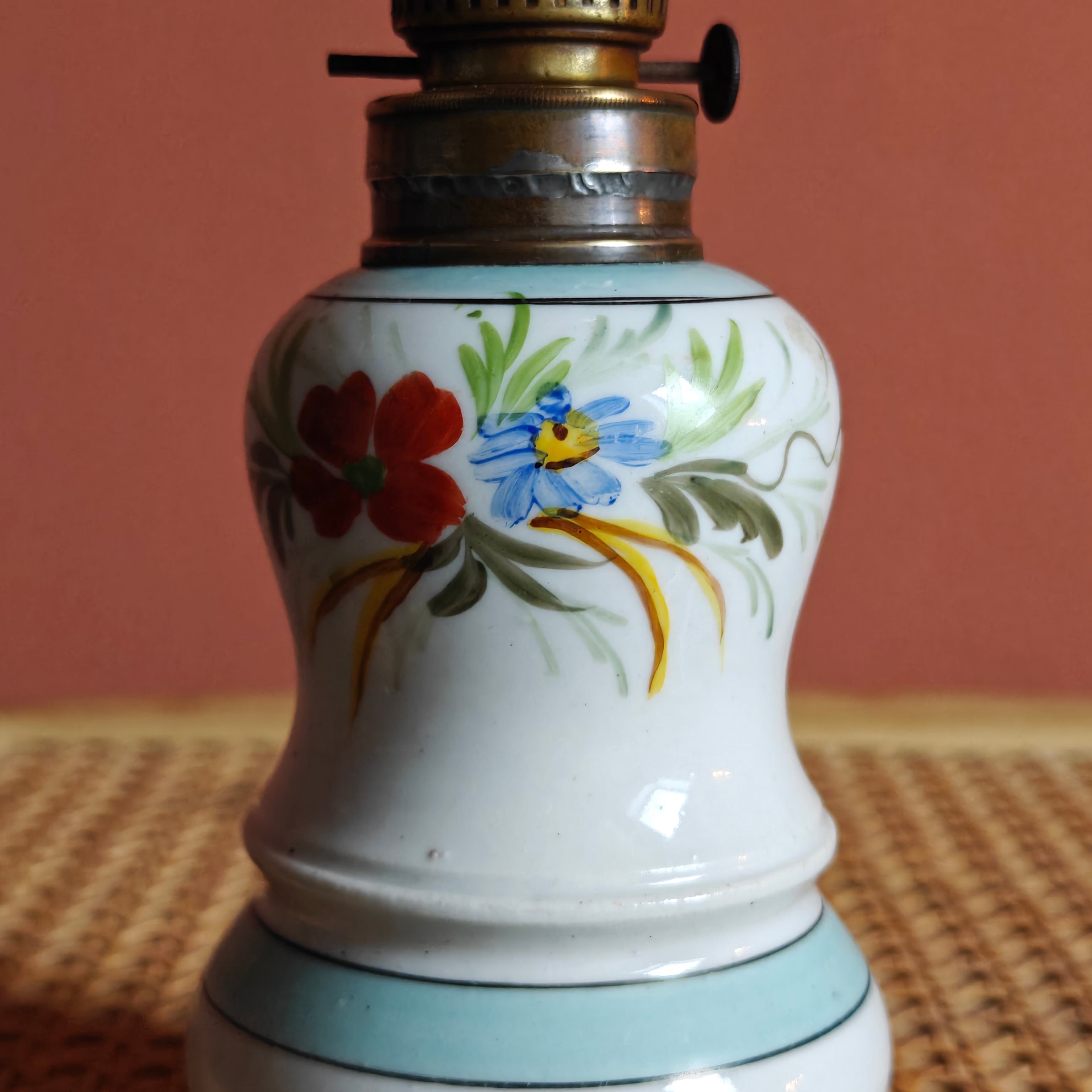 Vintage Porcelain Oil Lamp – Hand-Painted with Wiener Flachbrenner Burner featuring floral design on a white porcelain base