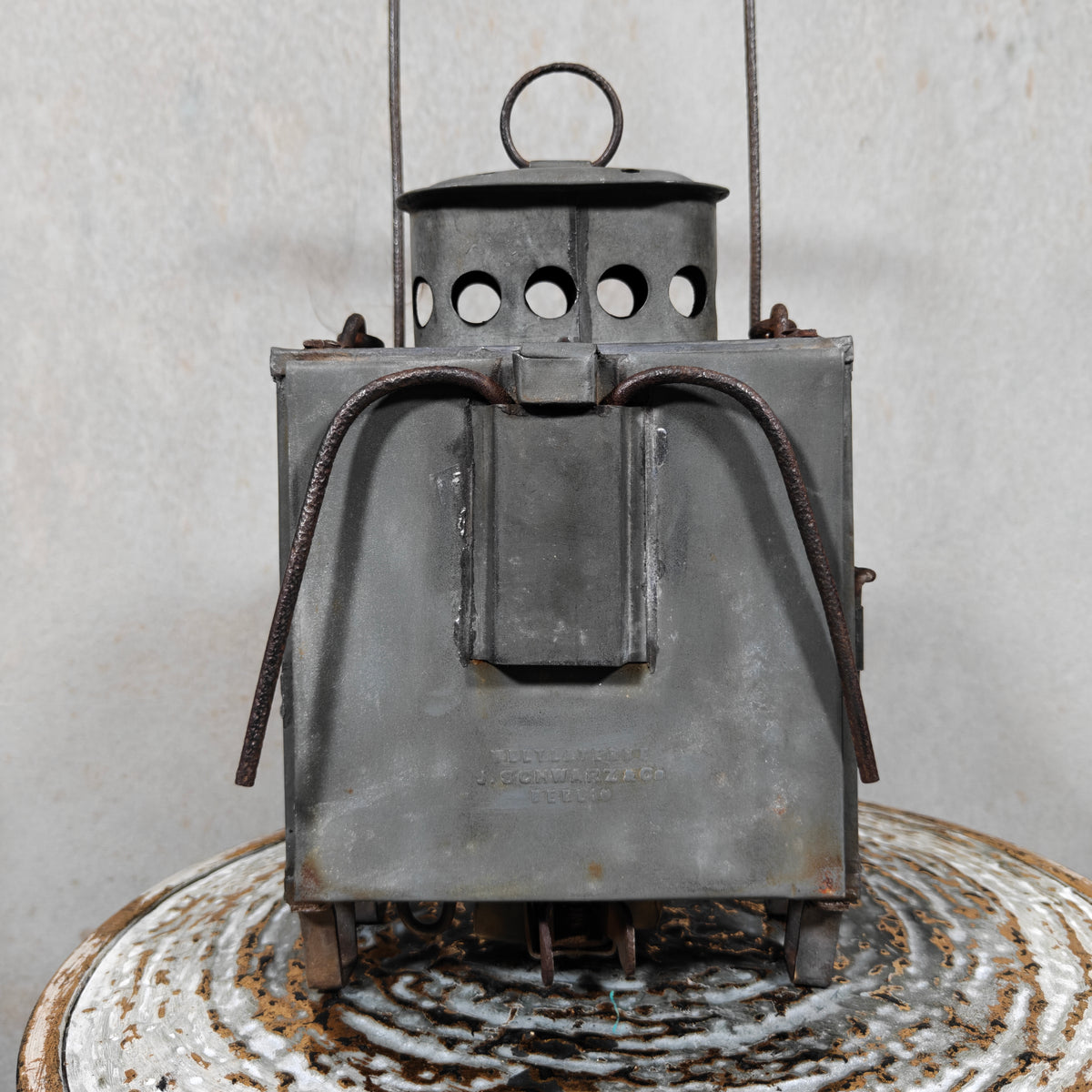 Very Rare Oil and Candle Trench Lamp – “Weltlaterne” by J. Schwarz & Co., Berlin – 1910–1920, metal lamp front view