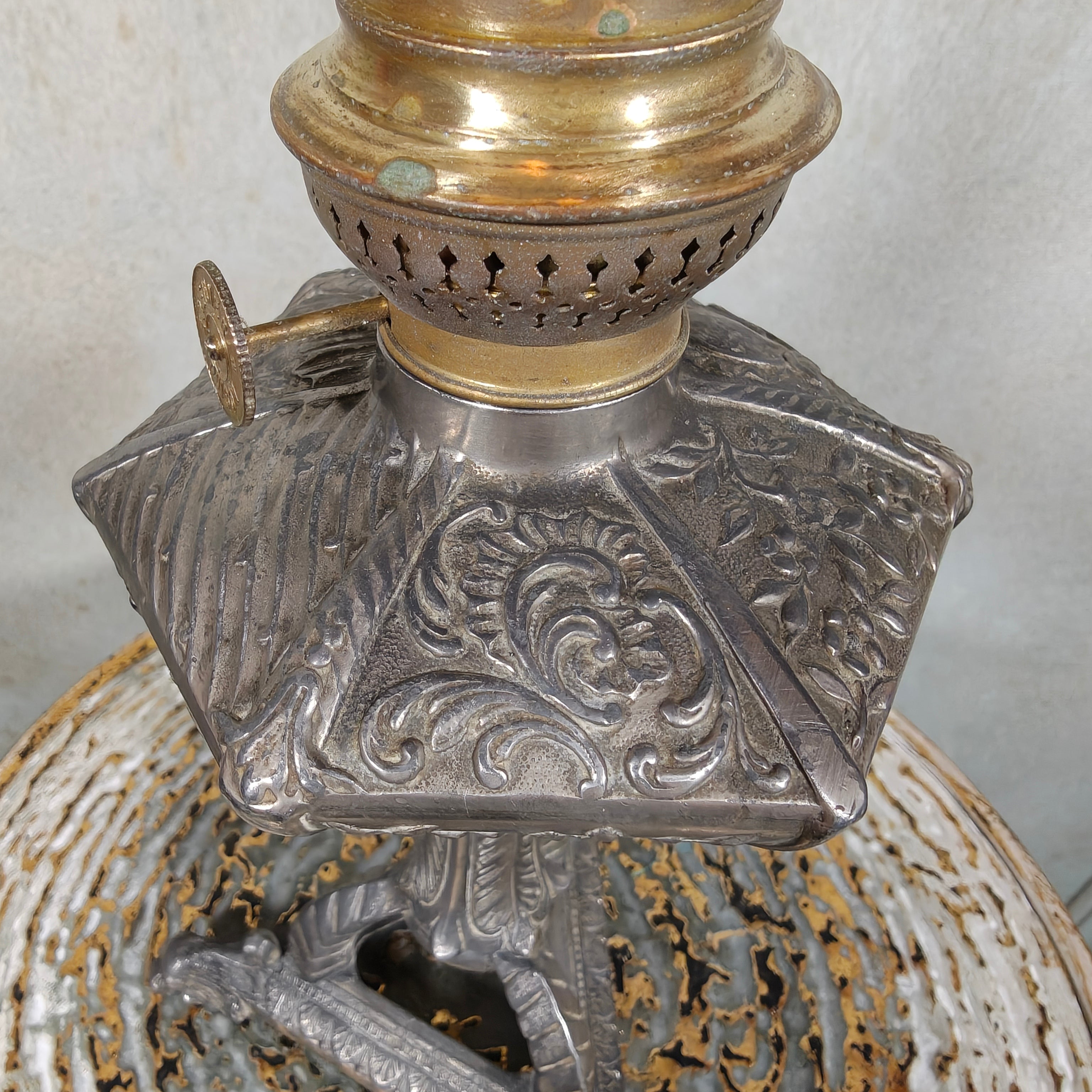 Unique Antique Tin Oil Lamp – Hexagonal Reservoir & Animal‑Head Feet (1930s–50s)