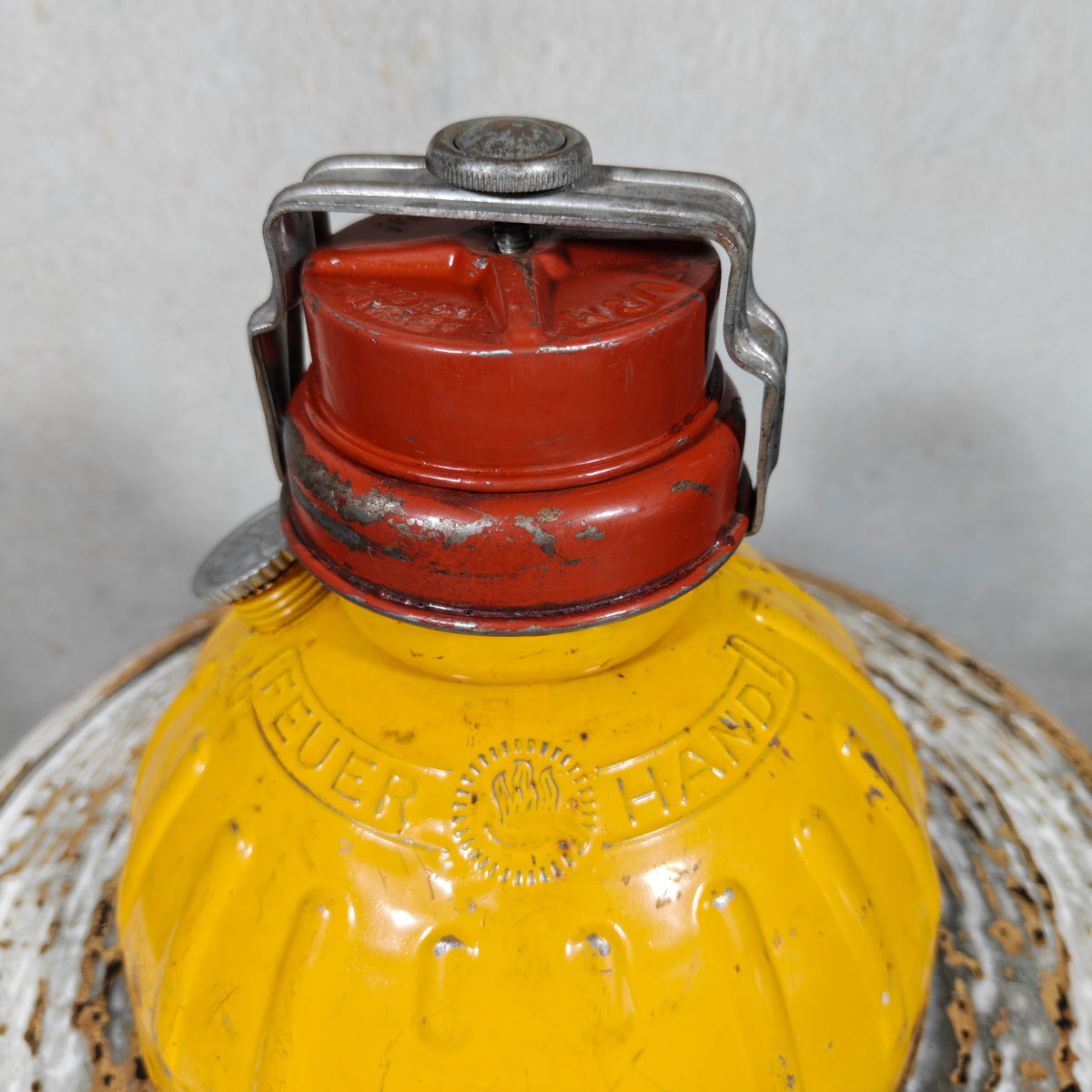 Feuerhand Warning Torch / Warnfackel Diesel K8002 – Unused NOS Condition, With Original Storm Matches