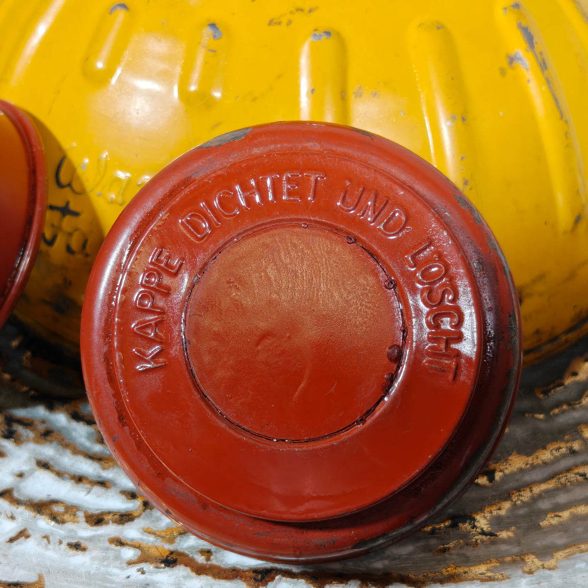 Feuerhand Warning Torch / Warnfackel Diesel K8002 – Unused NOS Condition, With Original Storm Matches