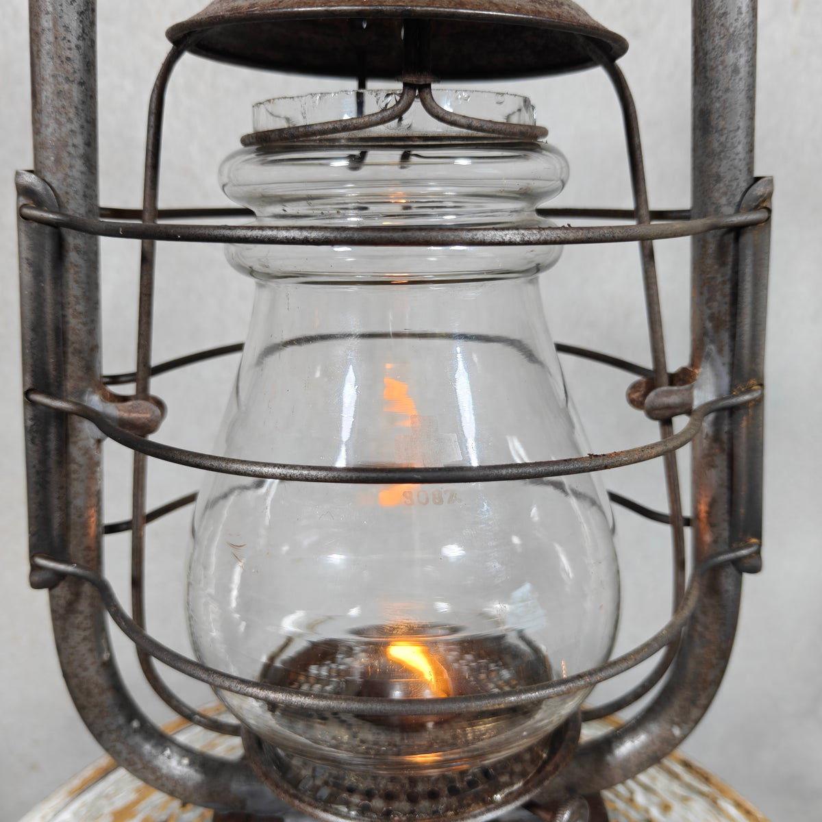Helvetia Storm Lantern – Rare Swiss Egloff & Cie Model (c. 1920) – Original Marked Glass – Fully Working