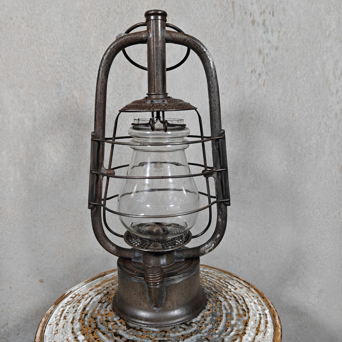 Helvetia Storm Lantern – Rare Swiss Egloff & Cie Model (c. 1920) – Original Marked Glass – Fully Working