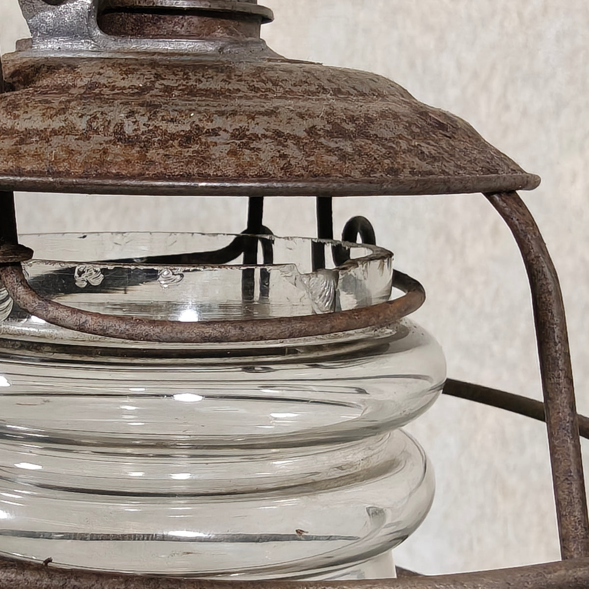 Helvetia Storm Lantern – Rare Swiss Egloff & Cie Model (c. 1920) – Original Marked Glass – Fully Working