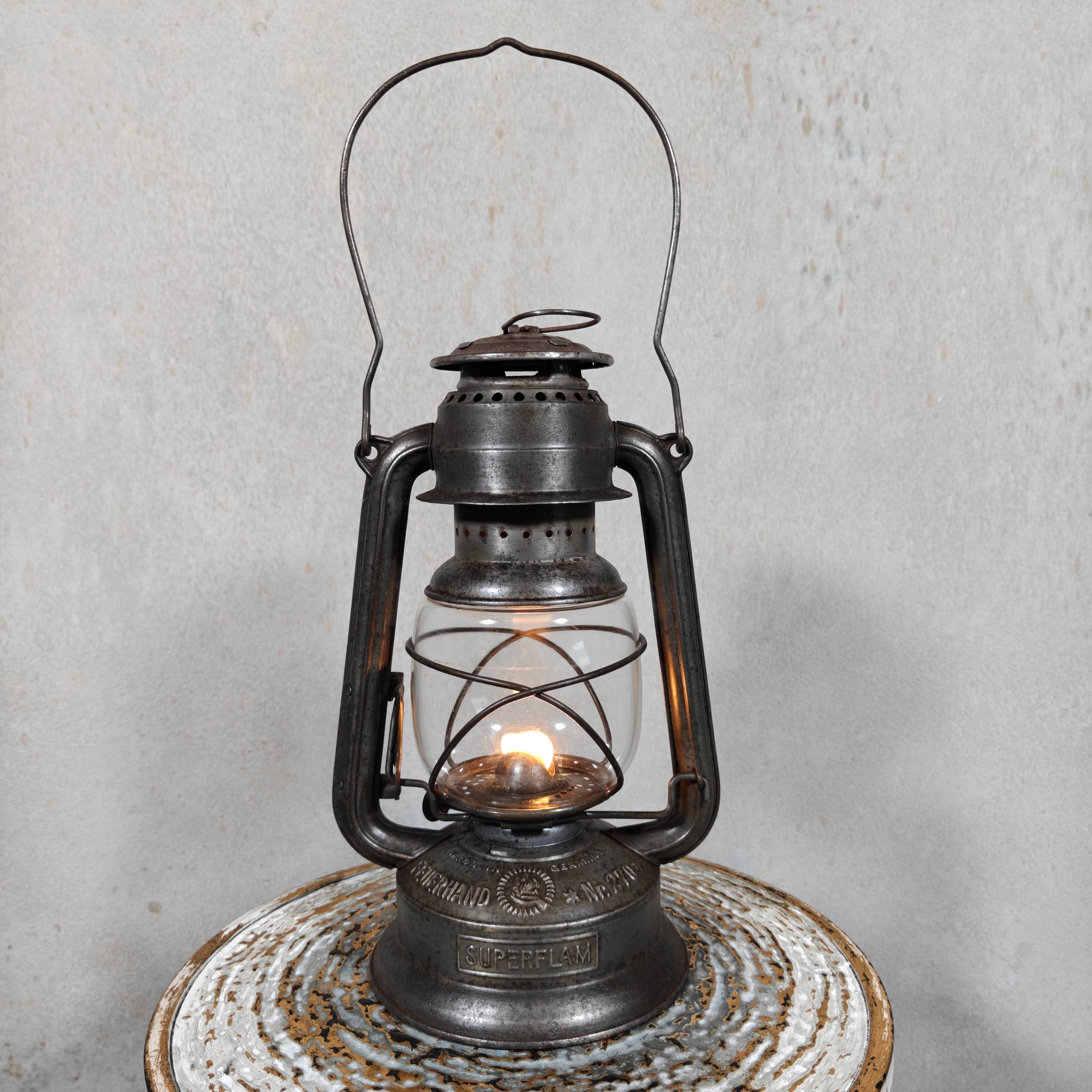 Rare Feuerhand 270 “SUPERFLAM” Hurricane Lantern – Late 1930s
