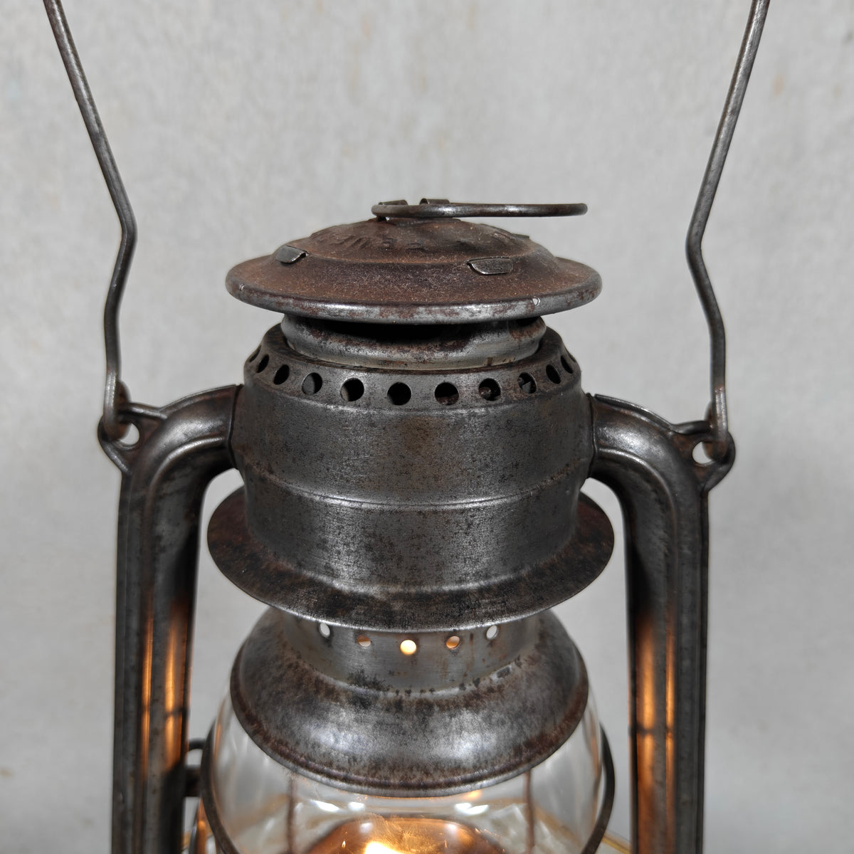 Rare Feuerhand 270 “SUPERFLAM” Hurricane Lantern – Late 1930s