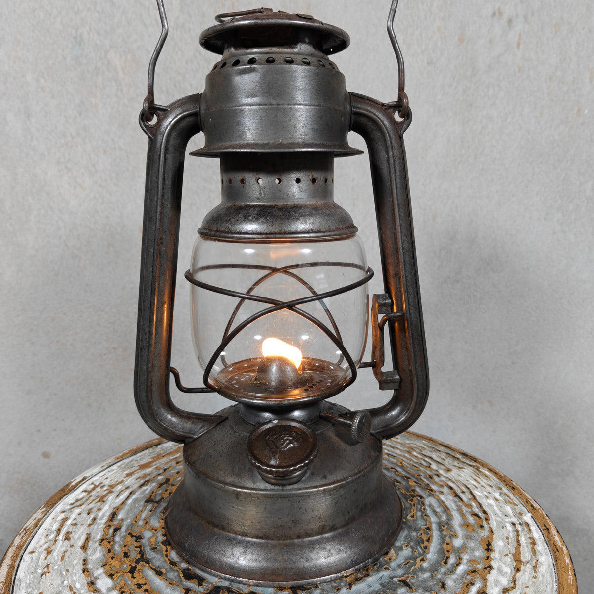Rare Feuerhand 270 “SUPERFLAM” Hurricane Lantern – Late 1930s