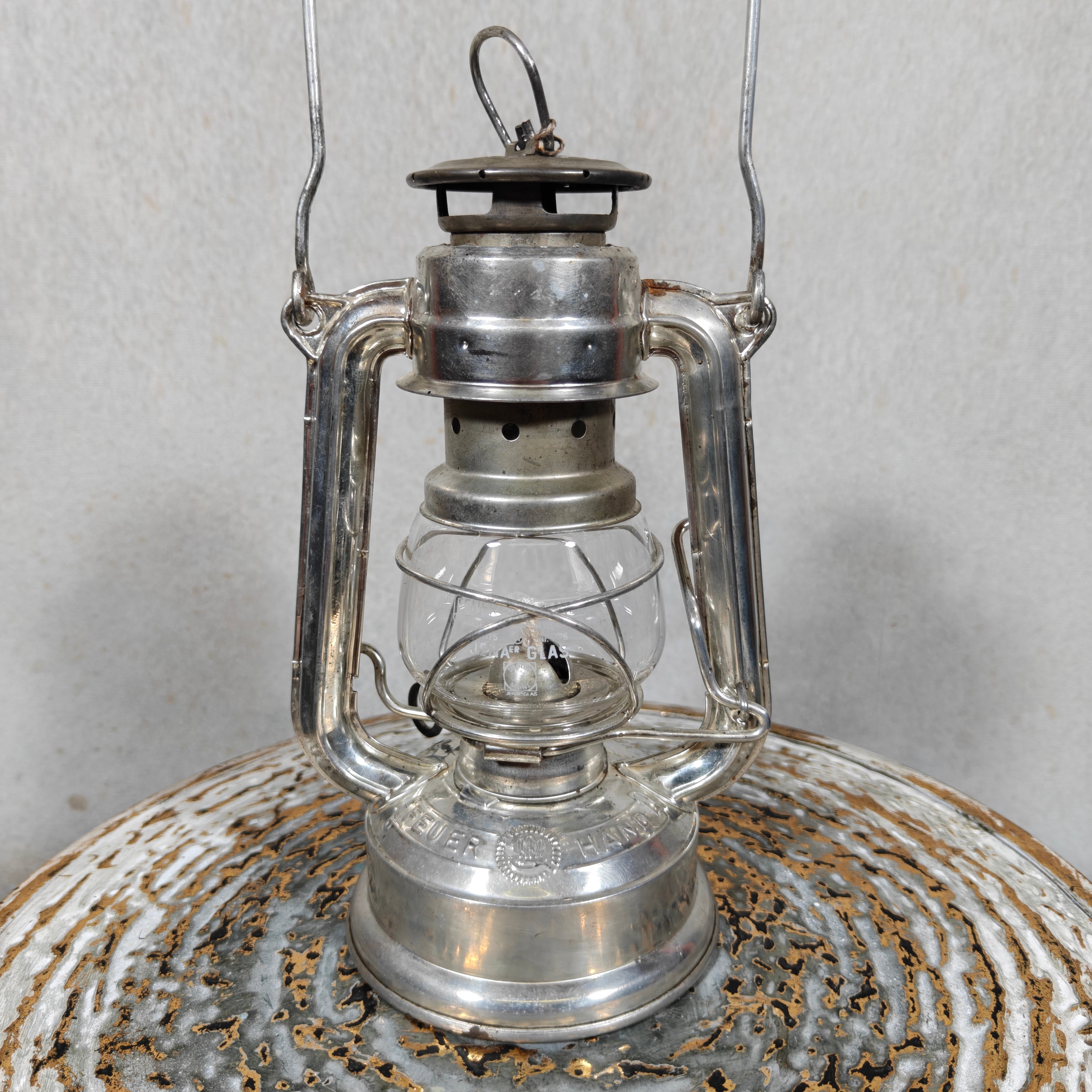 Fantastic New Old Stock (or Near-Unused) Feuerhand 175 Hurricane Lantern – 1970s – “Super Baby”