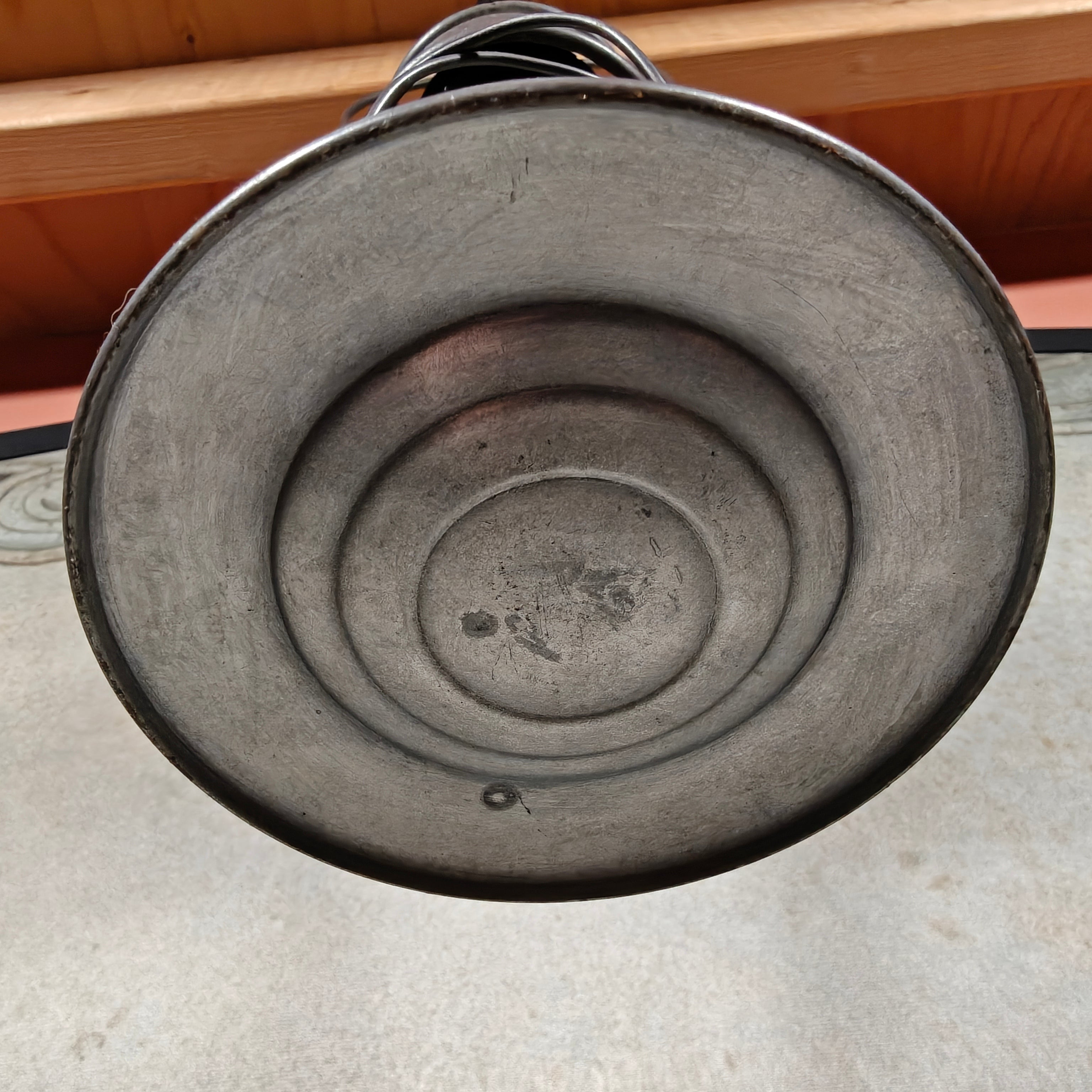 Special hurricane lantern – Feuerhand 276 STK Sturmkappe – in good, usable condition.