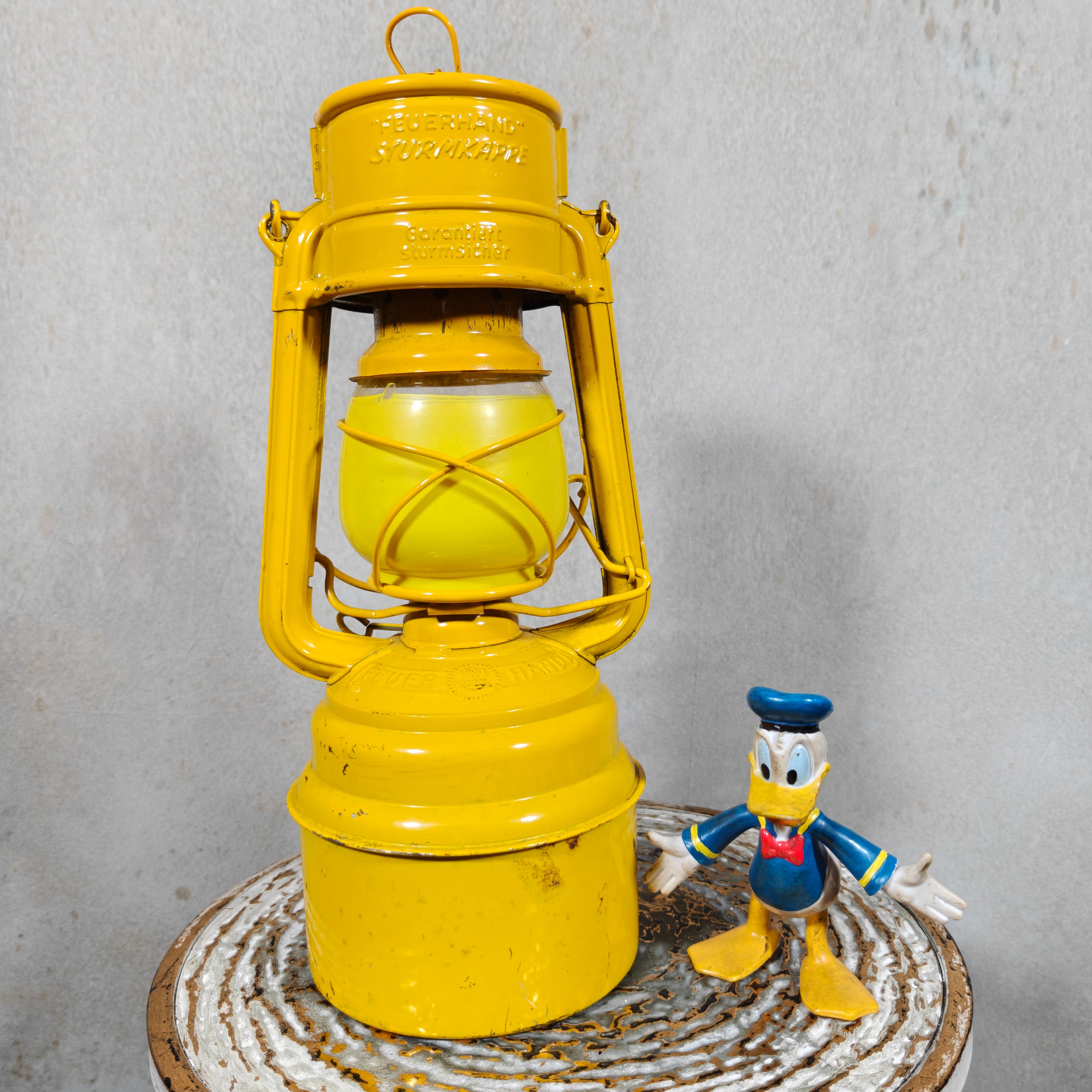 Beautiful hurricane lantern – Feuerhand 276 STK/70 Western Germany – Baby Special safety lantern / construction lantern – In very good condition