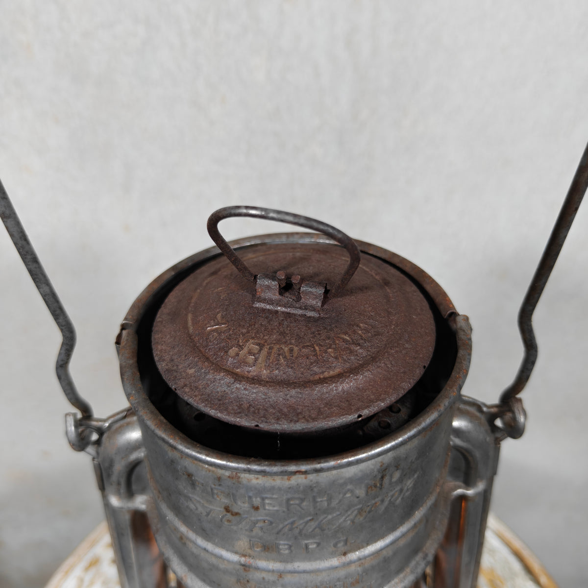 Special hurricane lantern – Feuerhand 276 STK Sturmkappe – in good usable condition.