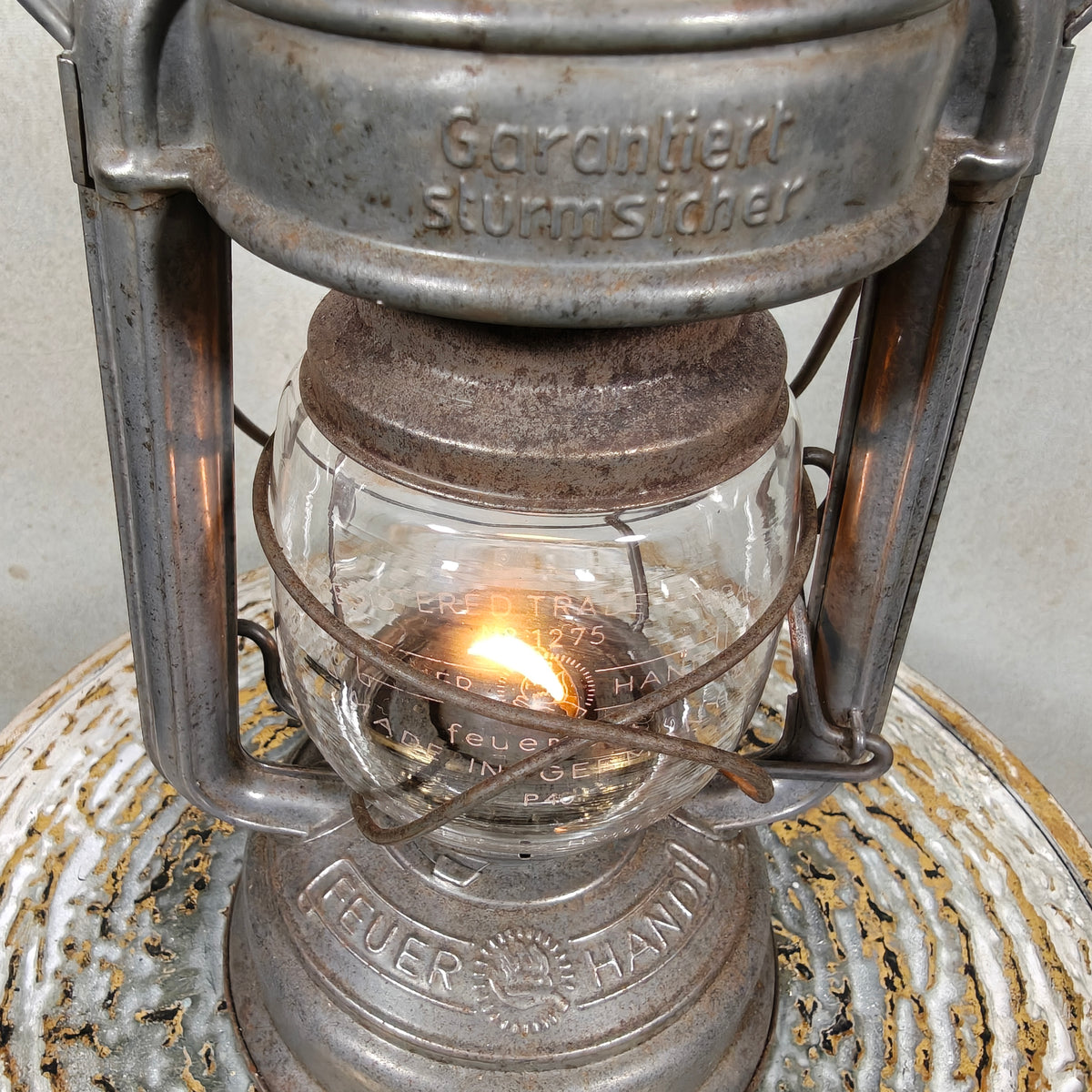 Special hurricane lantern – Feuerhand 276 STK Sturmkappe – in good usable condition.