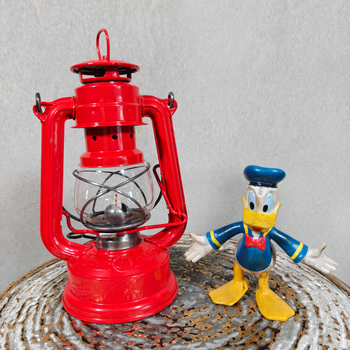 Fantastic New Old Stock Unused Red Hurricane Lantern – Feuerhand 175, 1970s