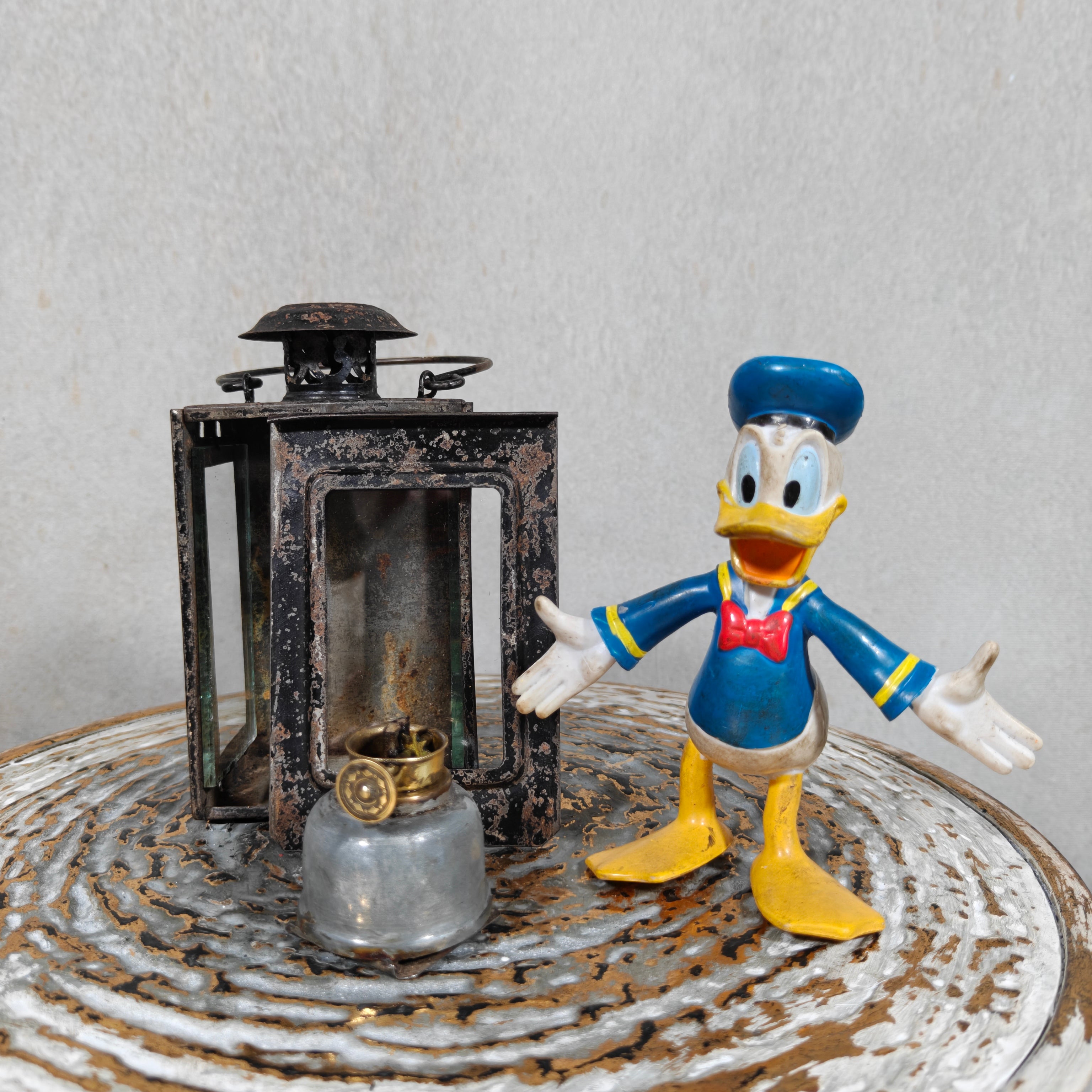Unique Small Vintage Hand Lantern Oil Lamp – Hand Lamp with Glass, Complete and Working