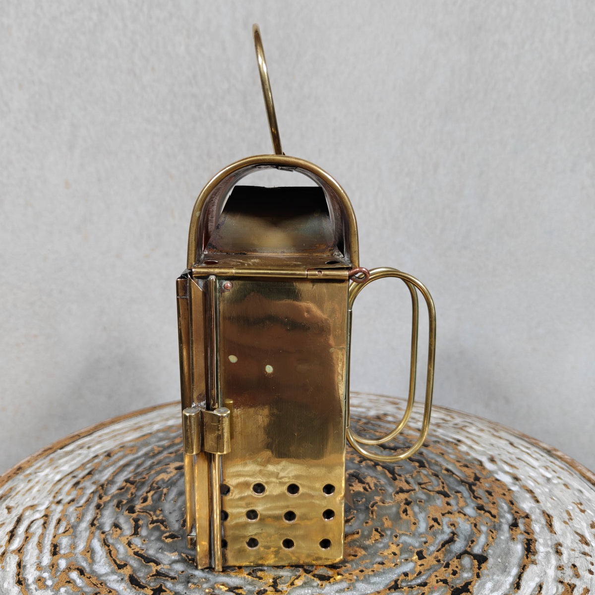 Fantastic Brass Oil Lamp / Hand Lantern – Rare, Heavy‑Duty Model, Fully Working