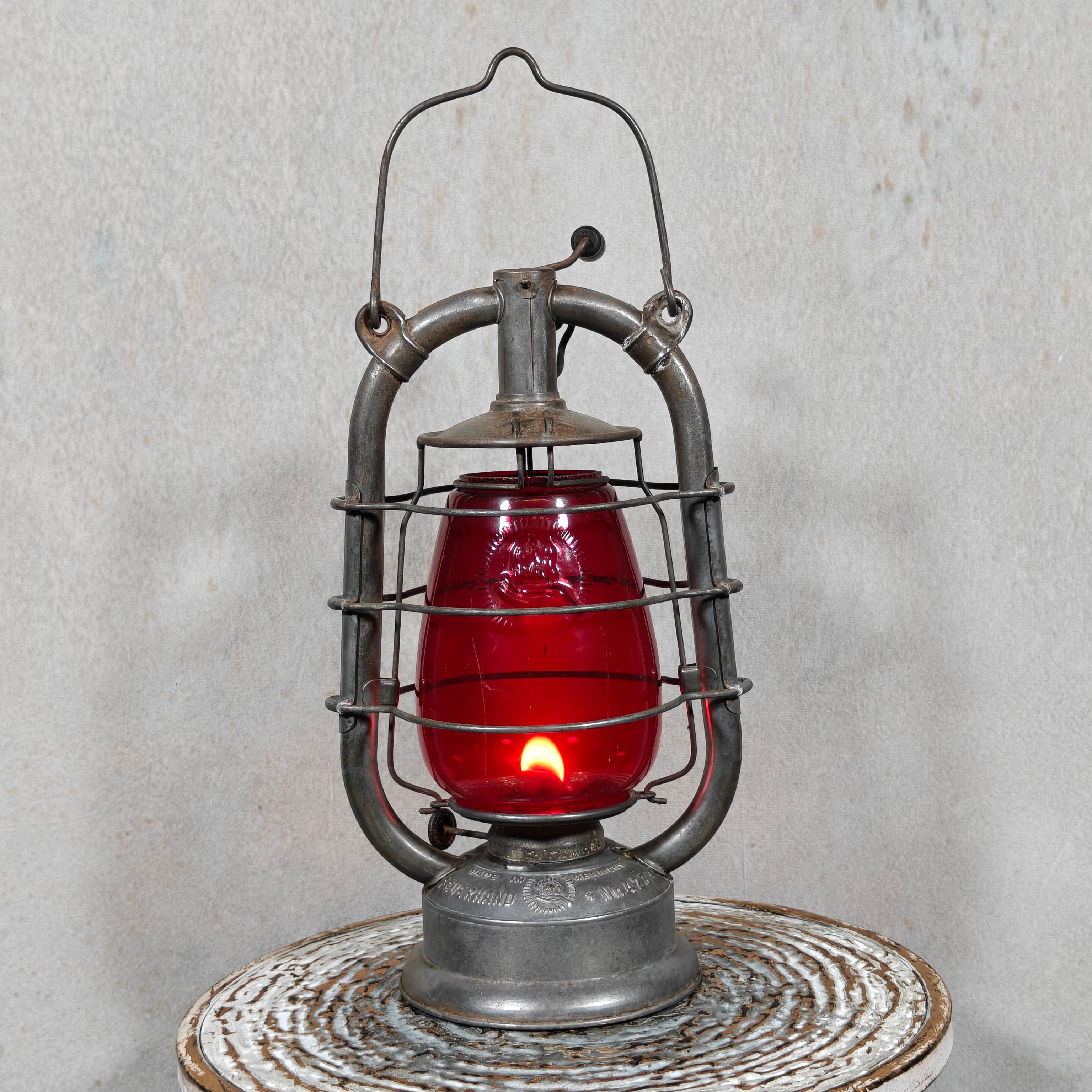 Feuerhand 423 Hurricane Lantern (1928–1939) – Rare Lever‑Lift Model with Extremely Rare Red Globe