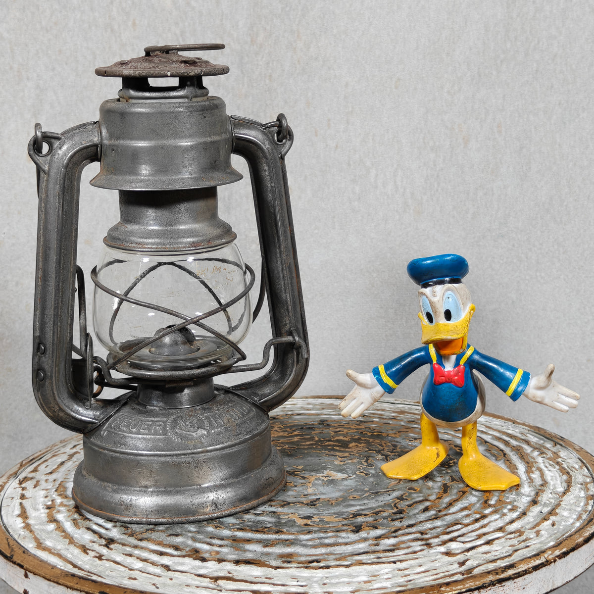 Rare Feuerhand 225 Medium Hurricane Lantern – German 1937–1942 Model with Original Marked Globe
