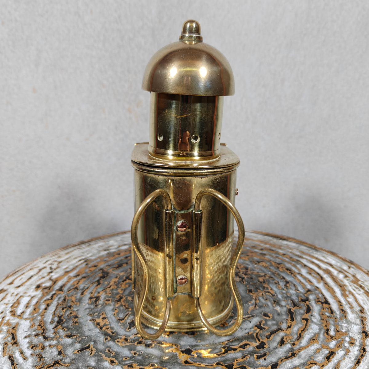 Vintage Maritime Compass Lantern – Rare Ship’s Lamp with Curved Glass (ca. 1930s)