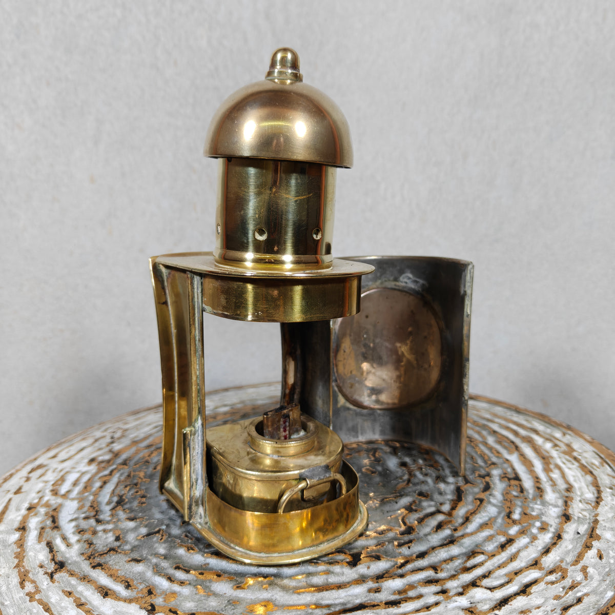 Vintage Maritime Compass Lantern – Rare Ship’s Lamp with Curved Glass (ca. 1930s)