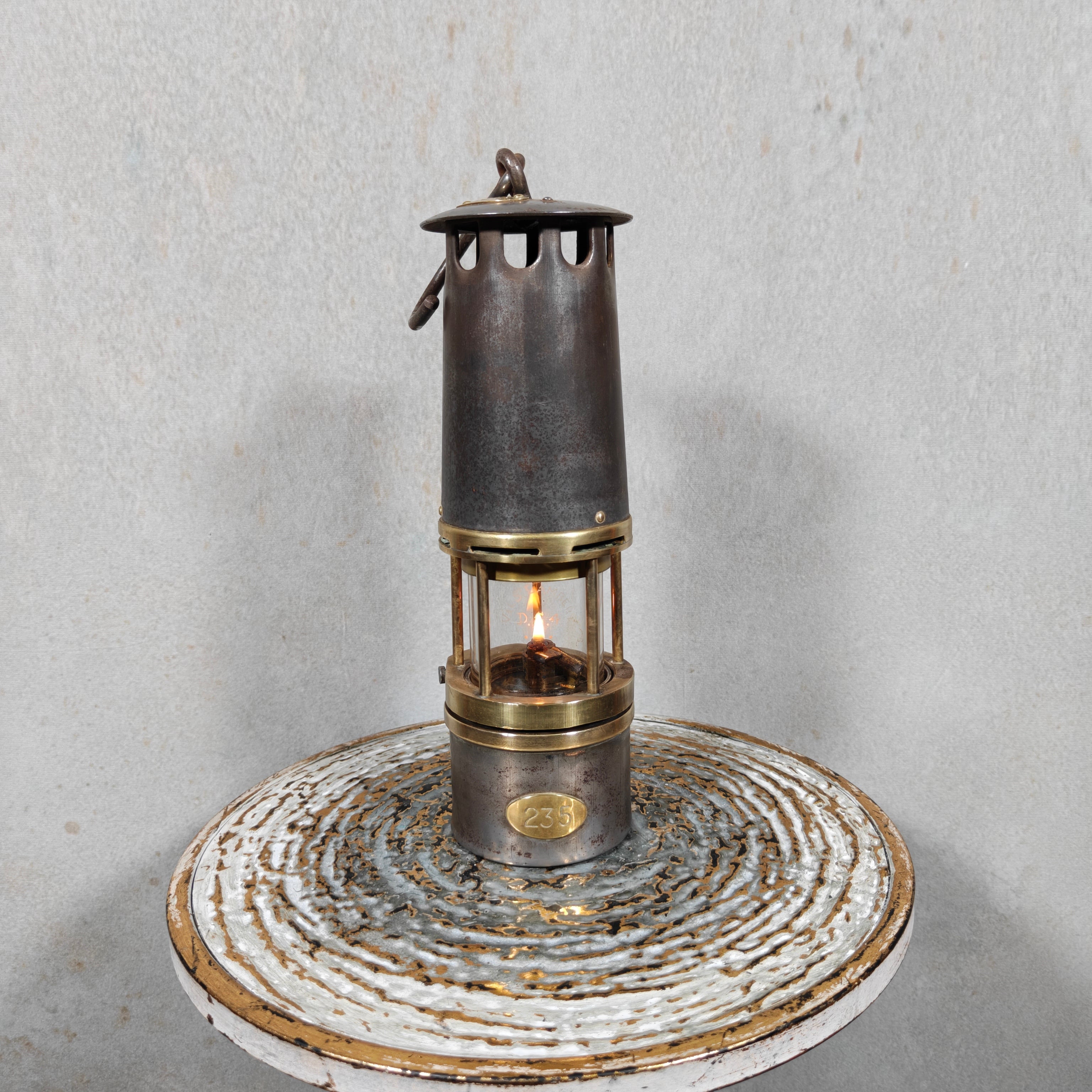 Antique Hubert Joris Miner’s Lamp (ca. 1900–1910) – Val St. Lambert Glass – Belgian Safety Lamp