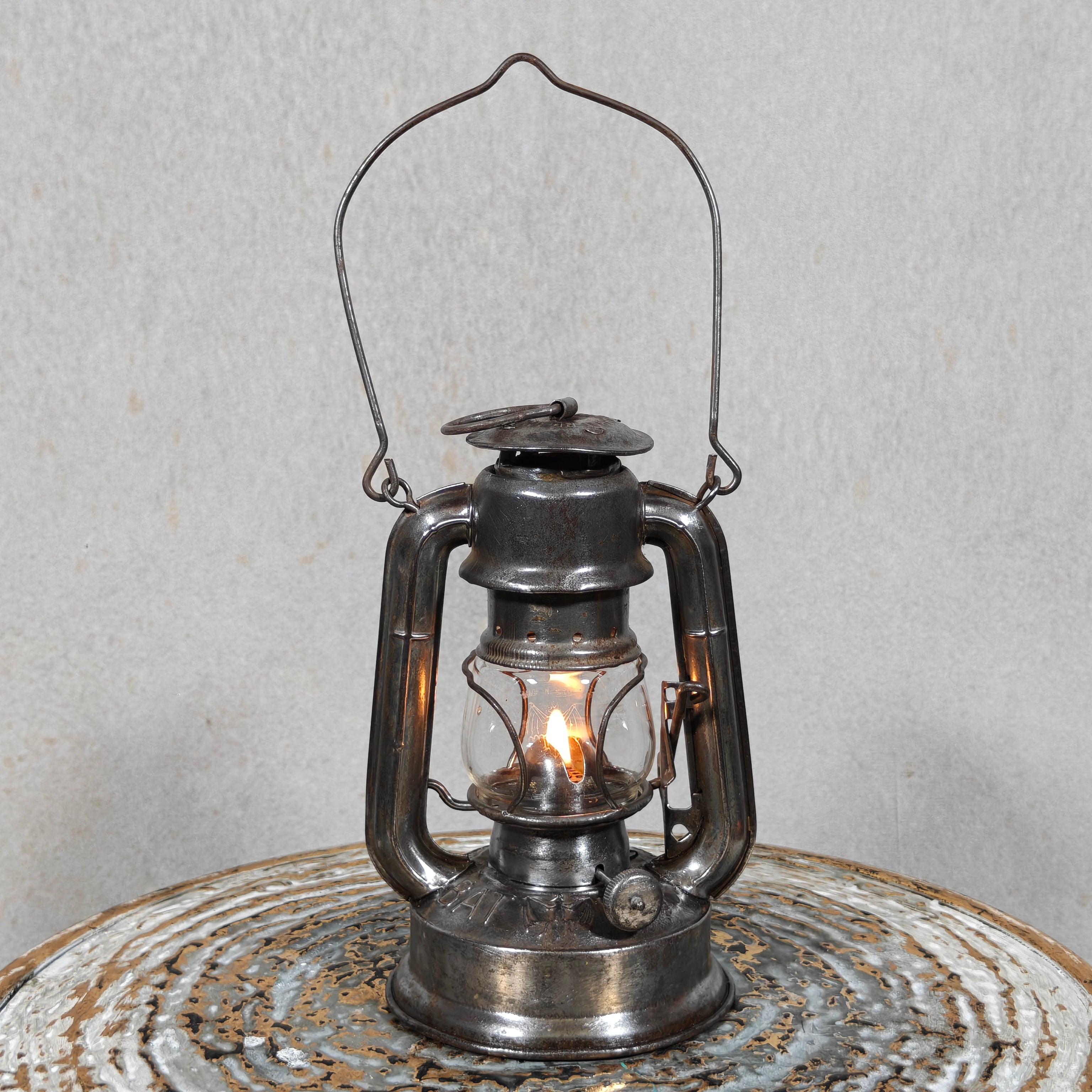 Rare Pre‑War BAT 155 Storm Lantern – Small Model, Excellent Condition, Marked Glass (1930s)