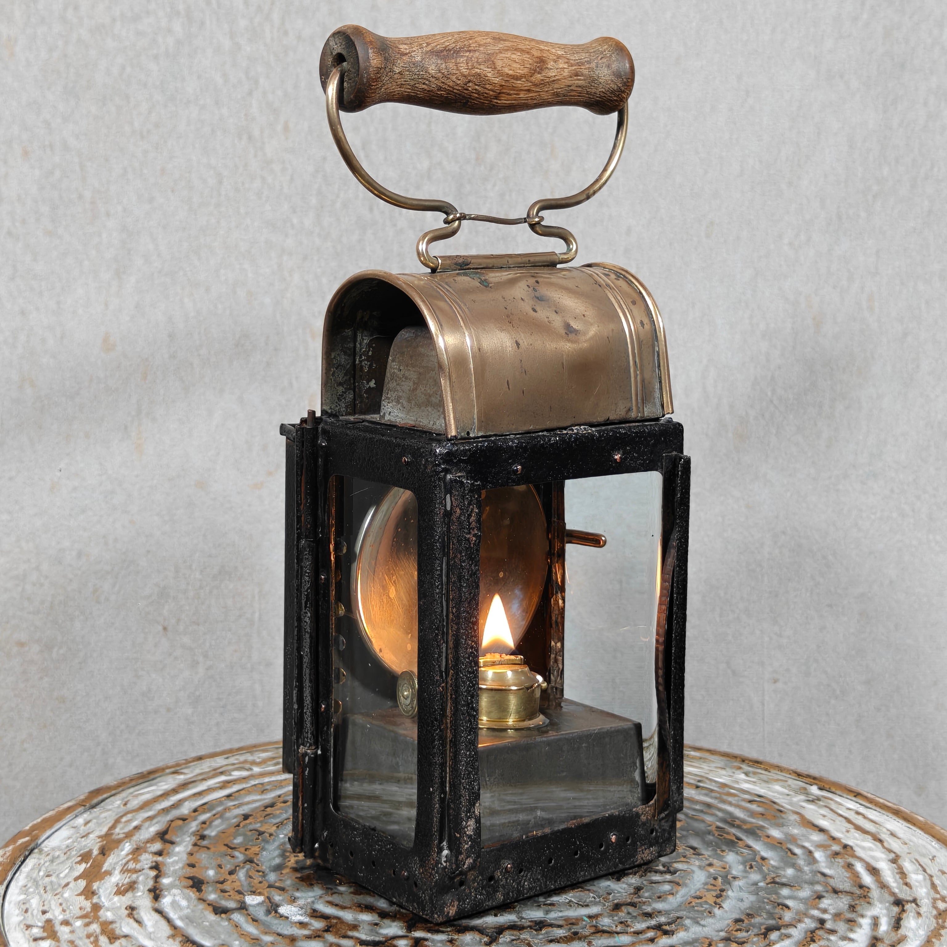 Rare Railway Hand Lamp / Signal Lantern – G. Knodt Frankfurt for K.E.D. Saarbrücken (c. 1900–1918)
