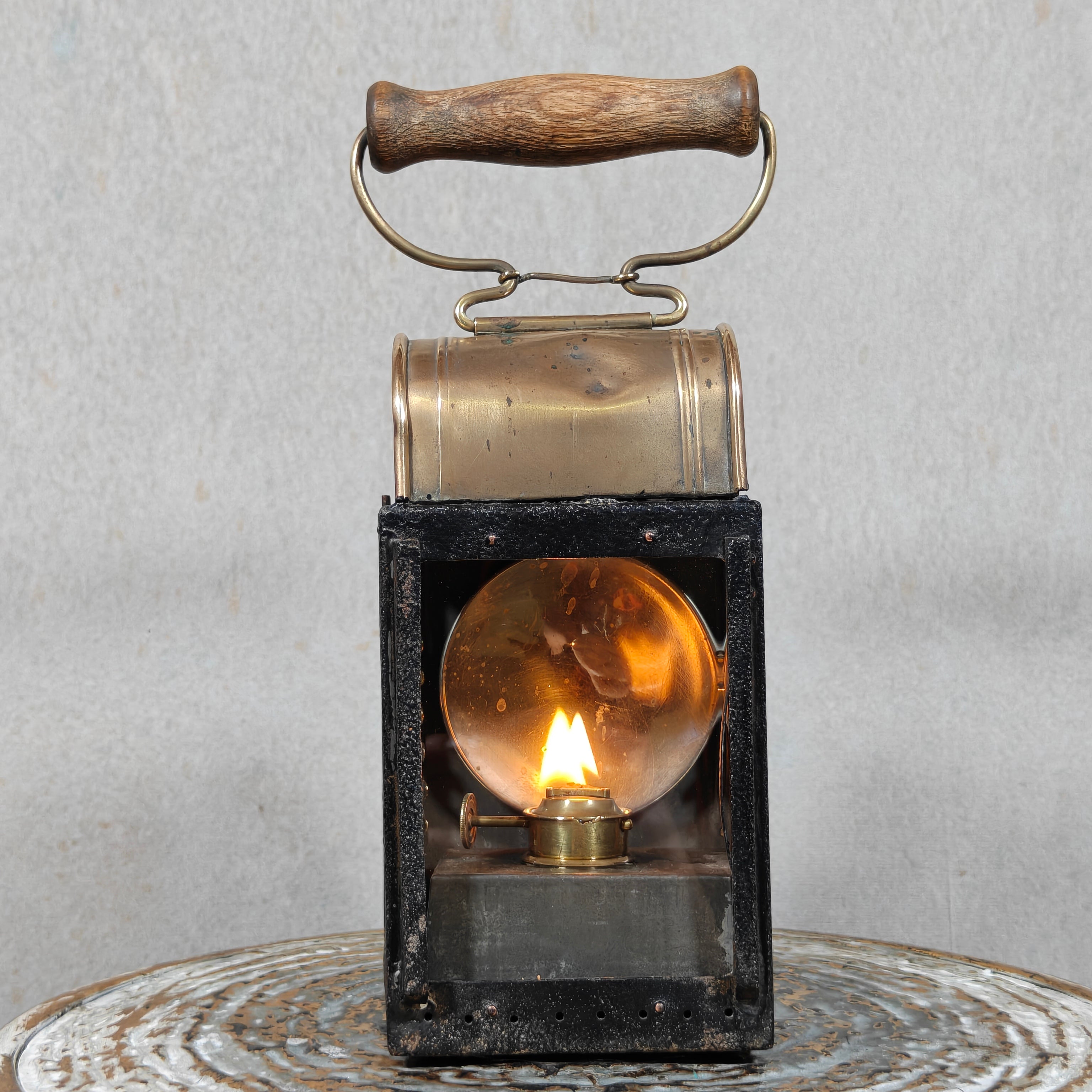 Rare Railway Hand Lamp / Signal Lantern – G. Knodt Frankfurt for K.E.D. Saarbrücken (c. 1900–1918)