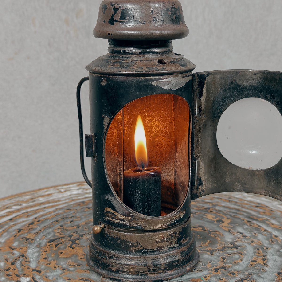 Rare Antique Bullseye Lantern – 19th Century Police & Signal Hand Lantern