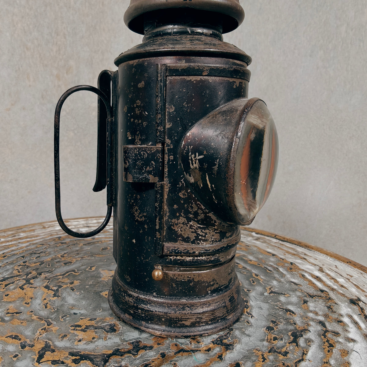 Rare Antique Bullseye Lantern – 19th Century Police & Signal Hand Lantern