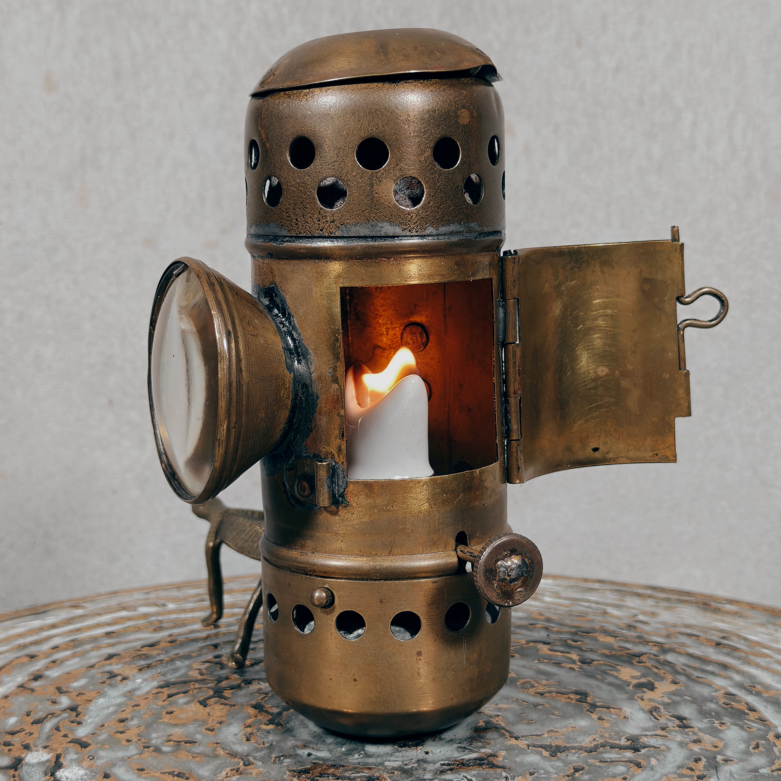 Rare French Summa Oil Bicycle / Vehicle Lamp – Working Kerosene Lamp, c. 1920–1940