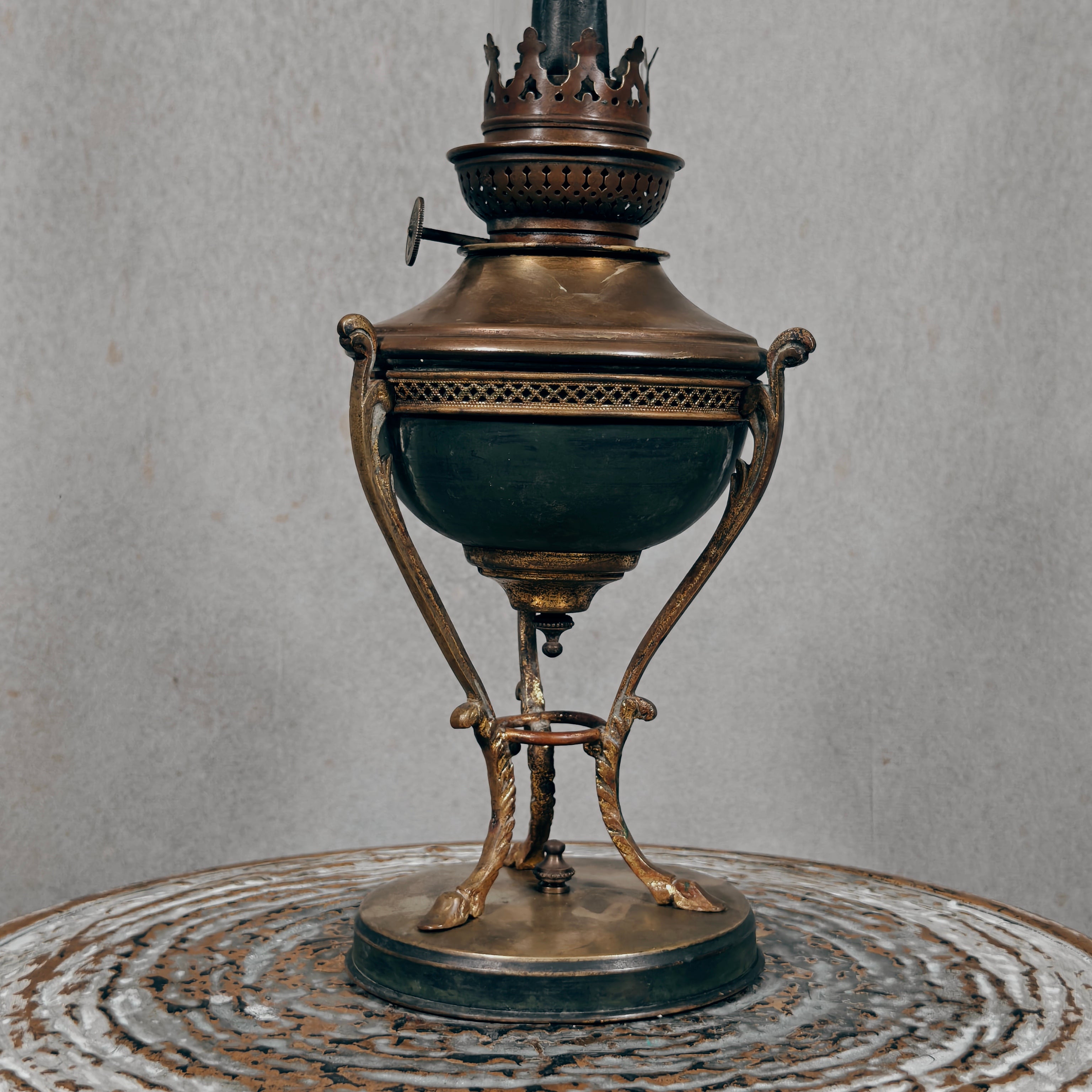 Elegant Antique Oil Lamp with BJB Wick Holder – Brökelmann, Jaeger & Busse, c. 1910–1920