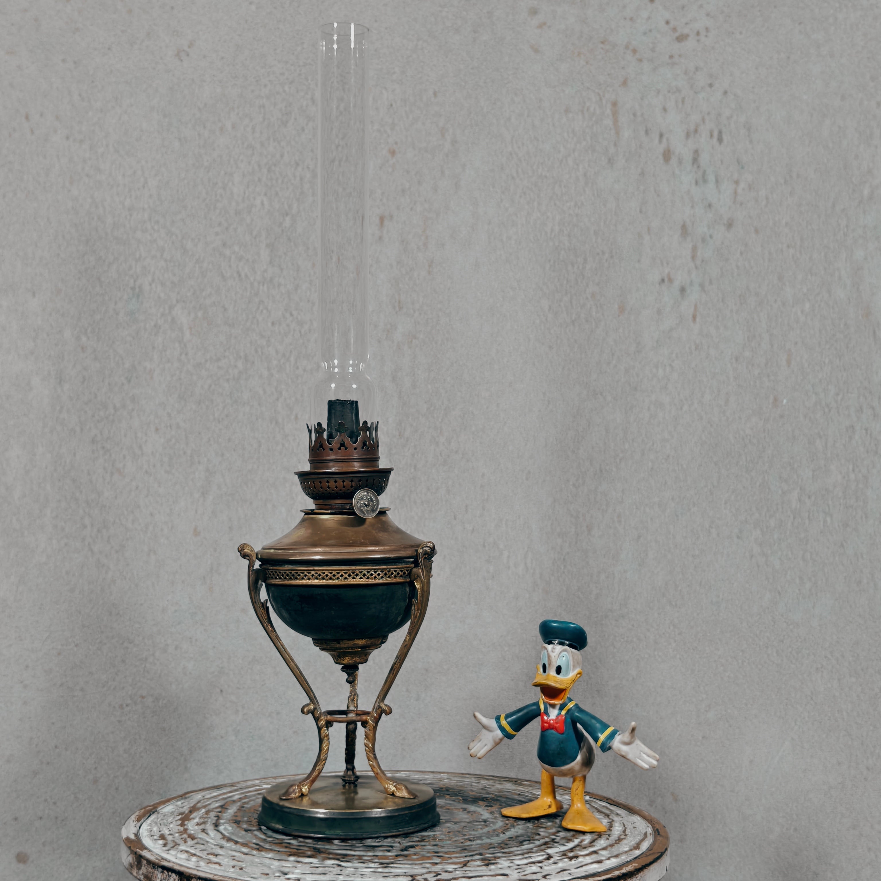 Elegant Antique Oil Lamp with BJB Wick Holder – Brökelmann, Jaeger & Busse, c. 1910–1920