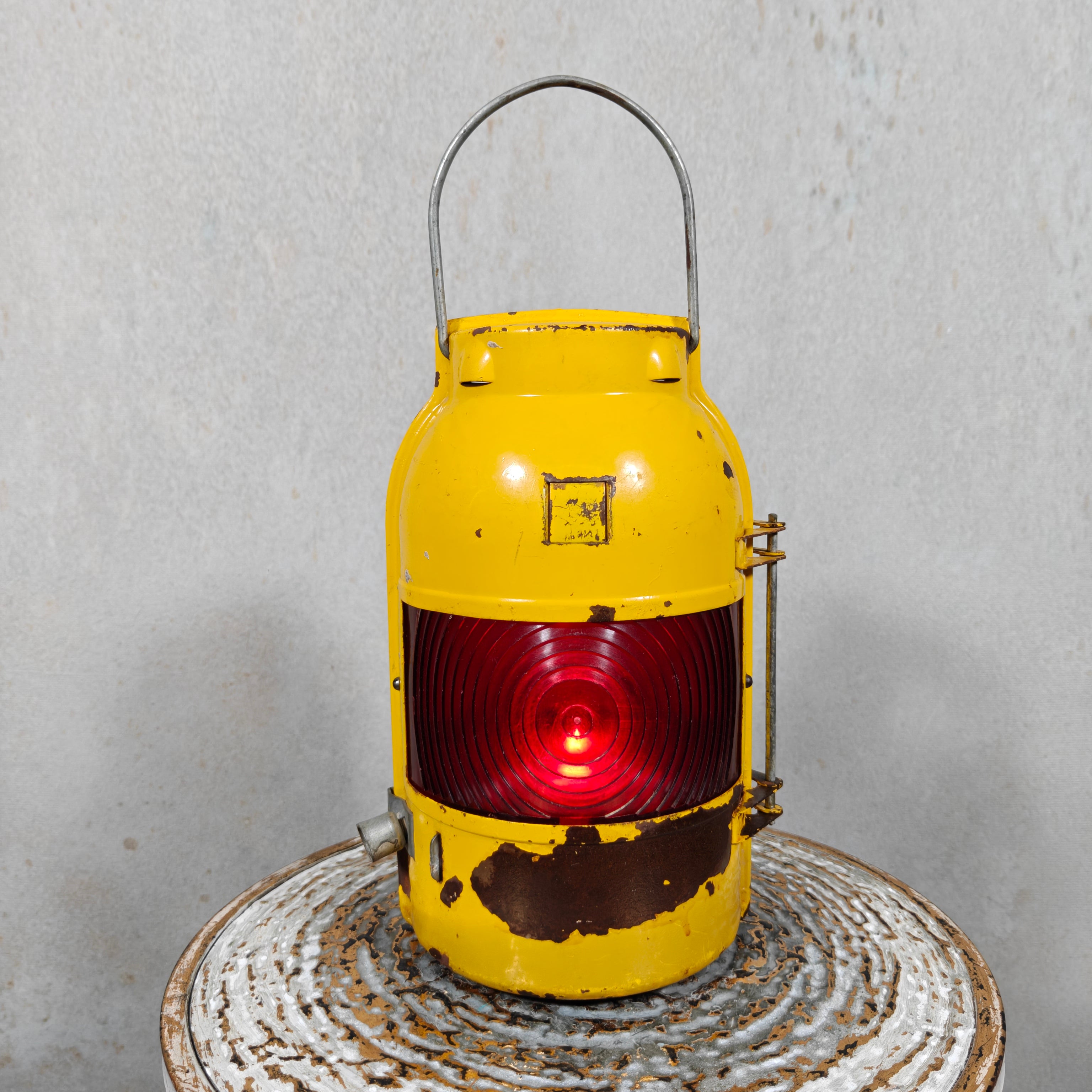 Rare Early Feuerhand Yellow Road Worker Lantern with Curved Lens