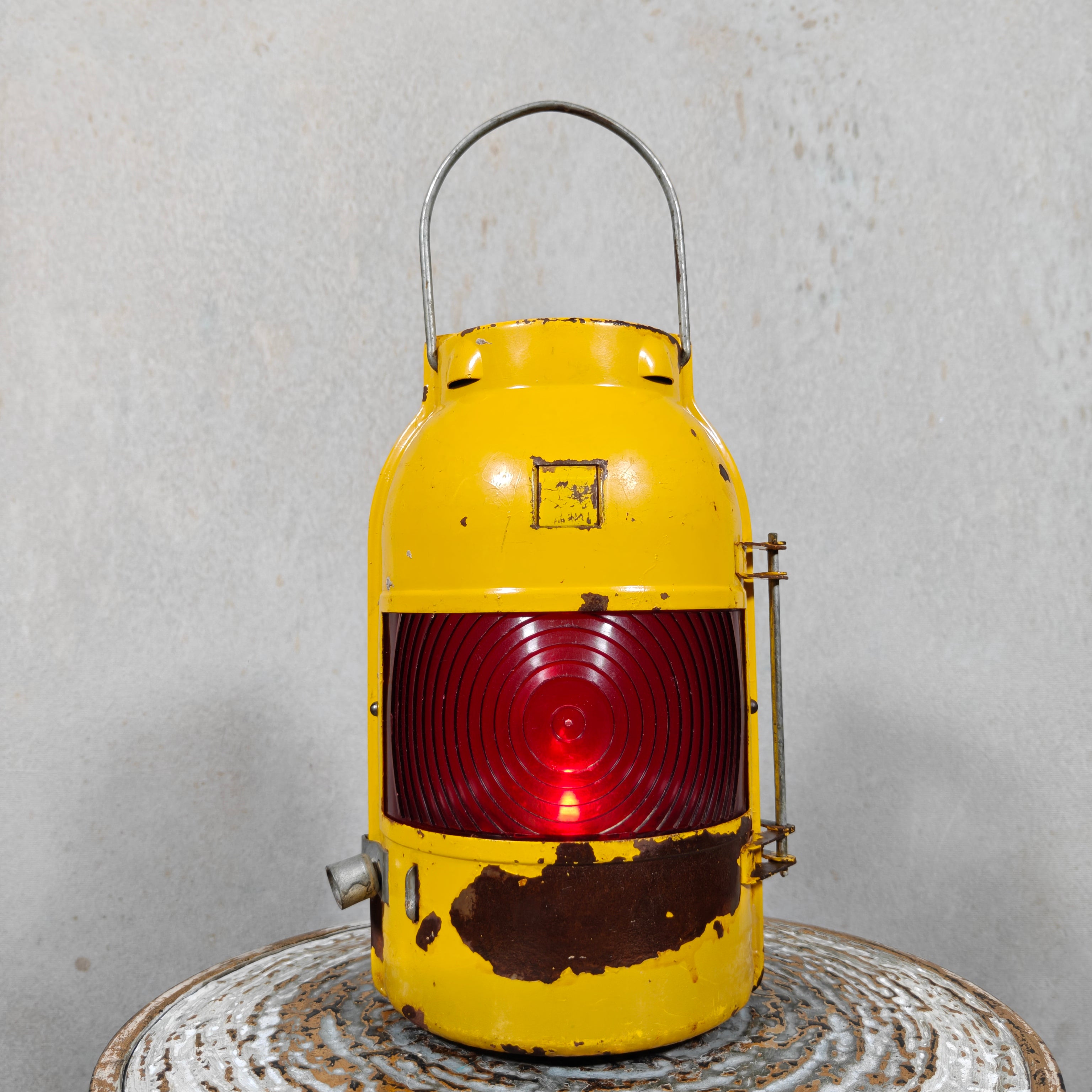 Rare Early Feuerhand Yellow Road Worker Lantern with Curved Lens