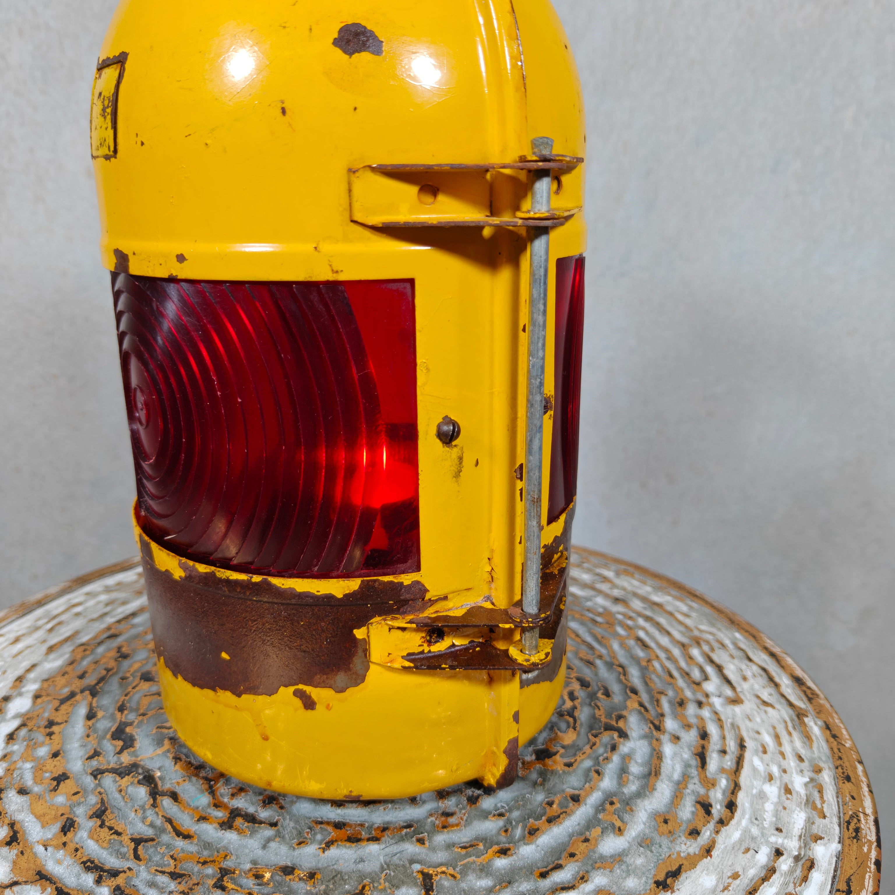 Rare Early Feuerhand Yellow Road Worker Lantern with Curved Lens
