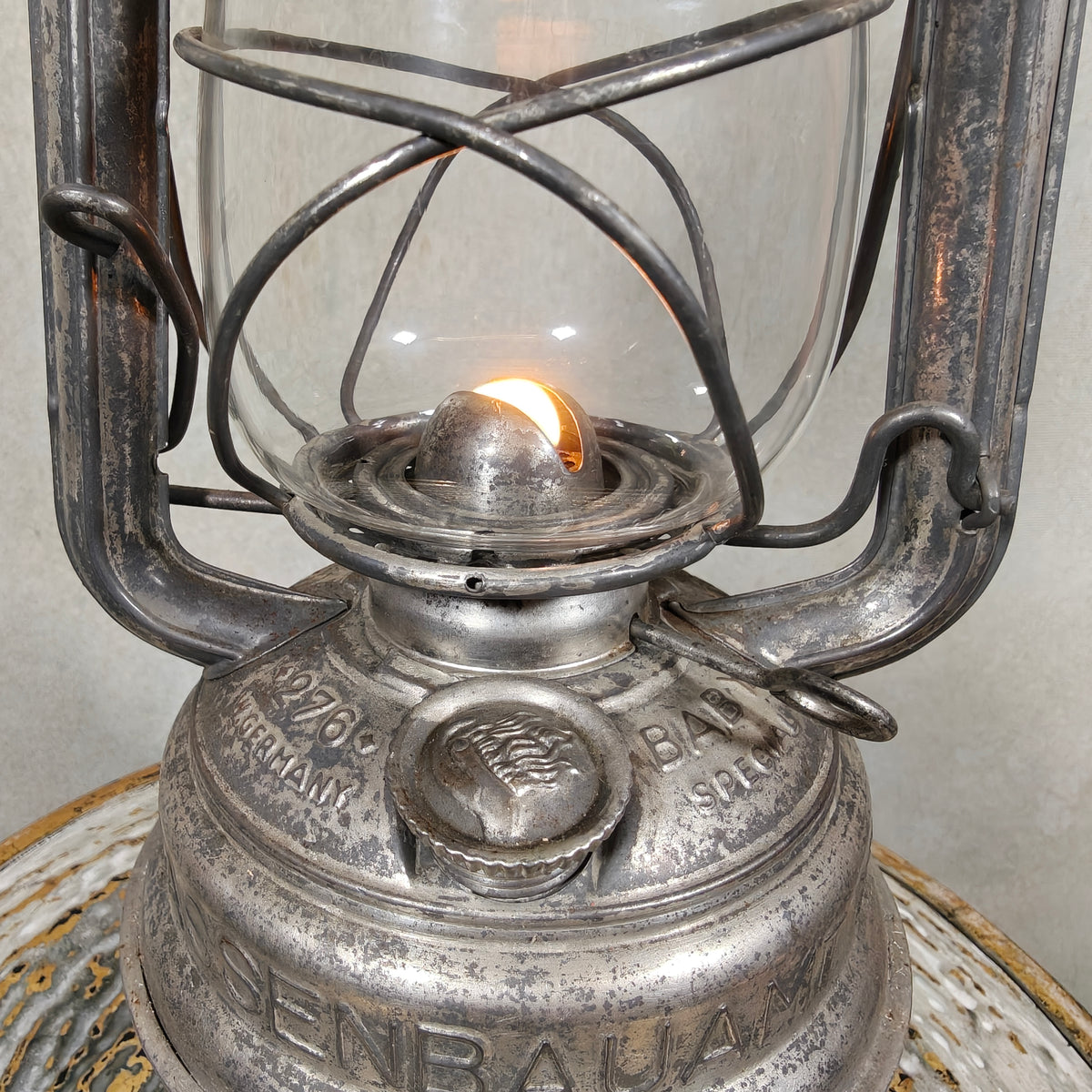 Rare Feuerhand 276 STK/70 Baby Special Hurricane Lantern – Strassenbauamt Trier Road Service Lantern
