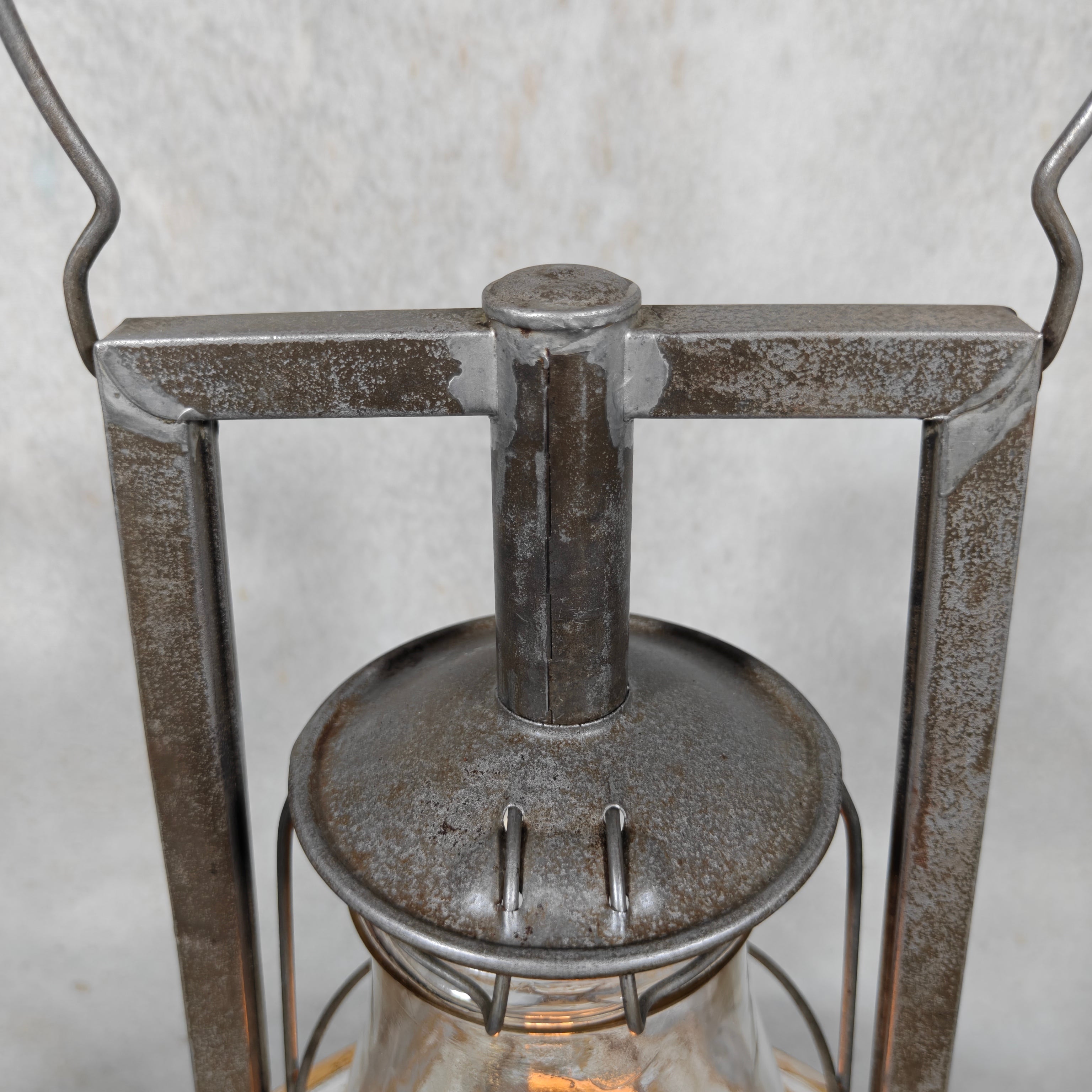 Rare Antique Dietz Victor Hurricane Lantern – Early American Oil Lantern (1898–1906)