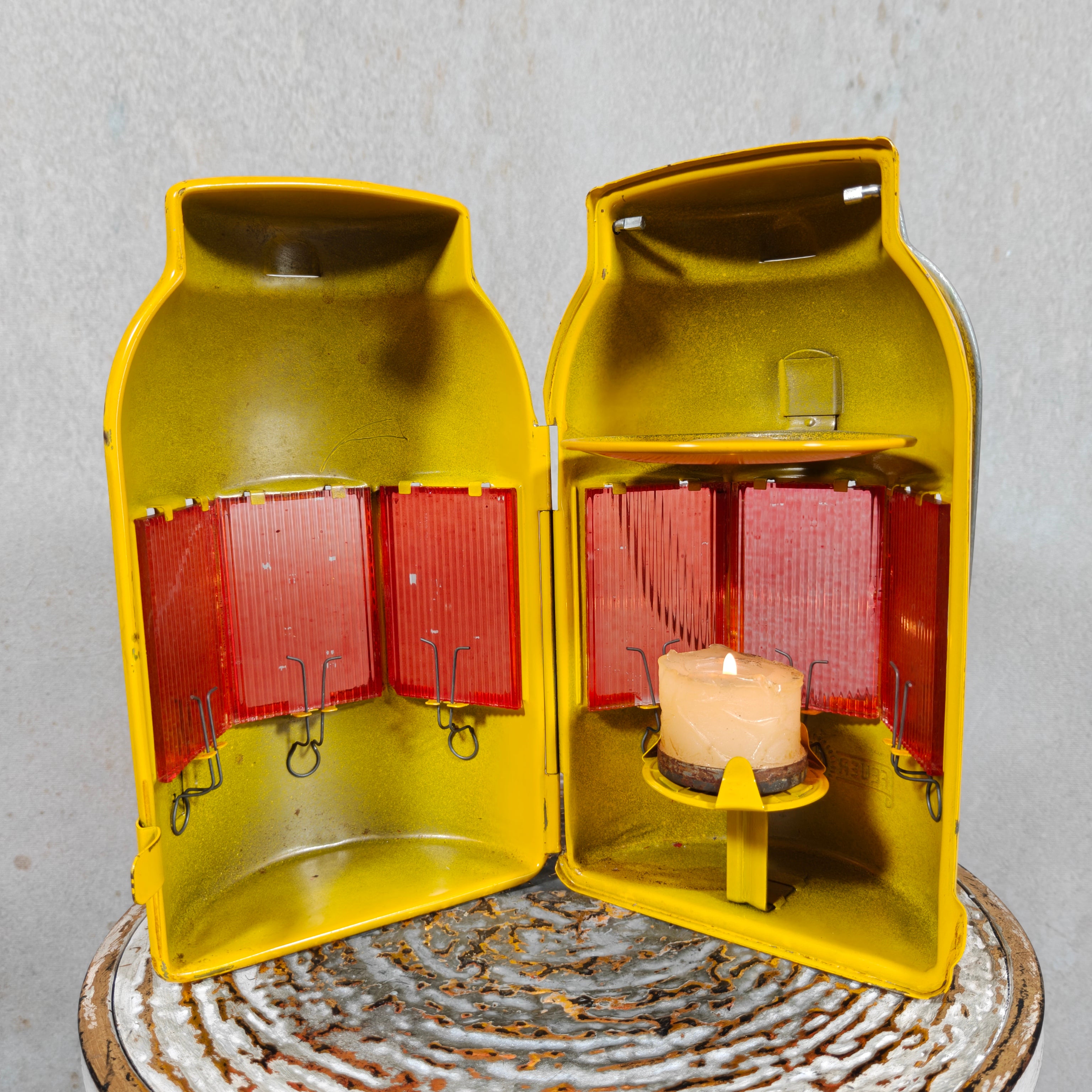 NOS Vintage Feuerhand Road Worker Lantern – Yellow Candle Safety Lantern with Orange Lenses