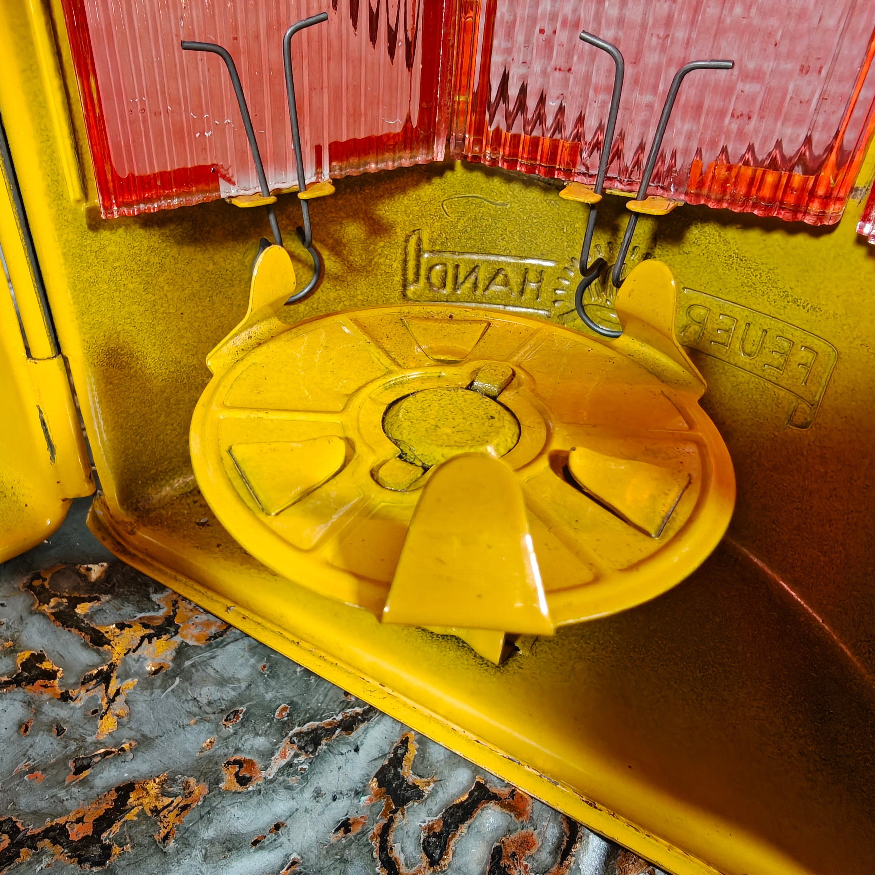NOS Vintage Feuerhand Road Worker Lantern – Yellow Candle Safety Lantern with Orange Lenses