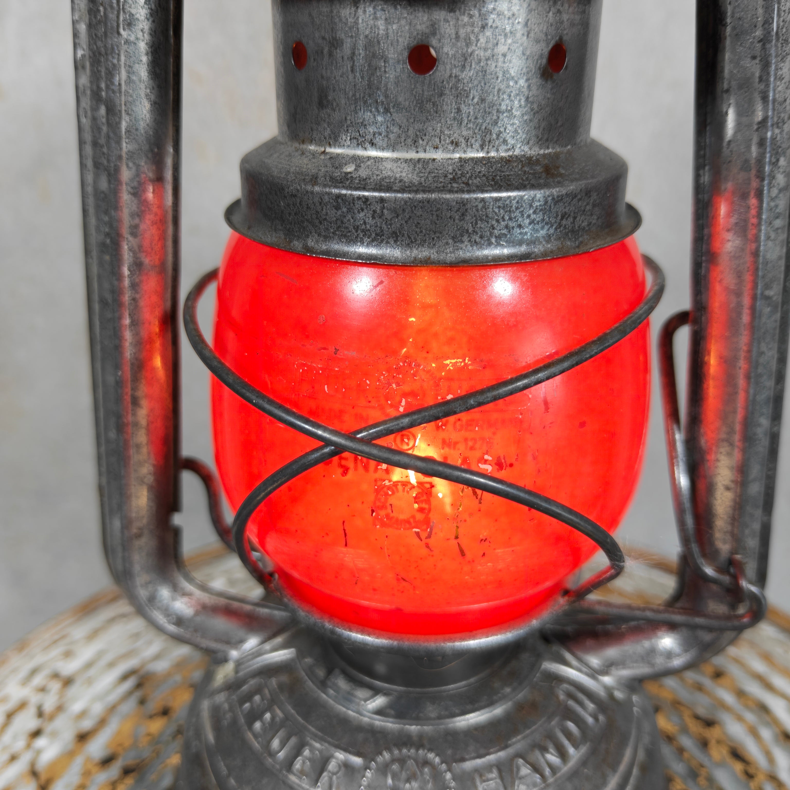 Vintage Feuerhand 276 Superflam Hurricane Lantern with Red Glass – West Germany Export Model