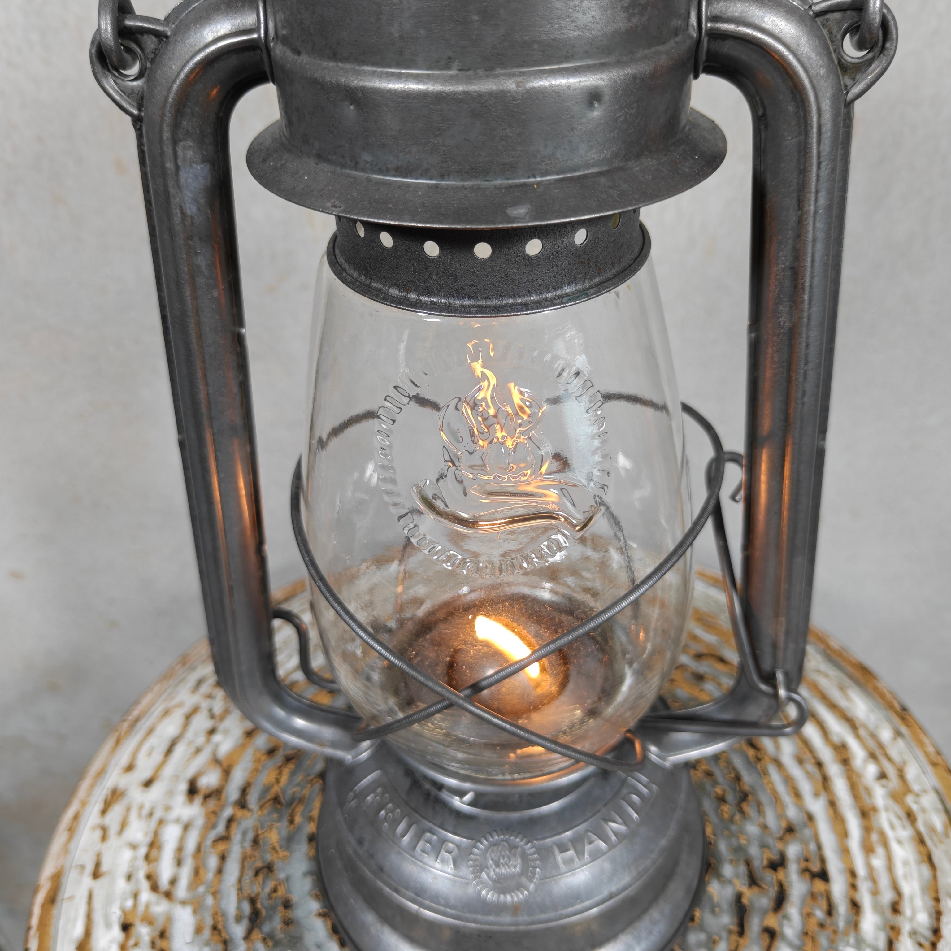 Rare Vintage Feuerhand 252 Hurricane Lantern with Marked 252 Glass – Post-War German Oil Lantern