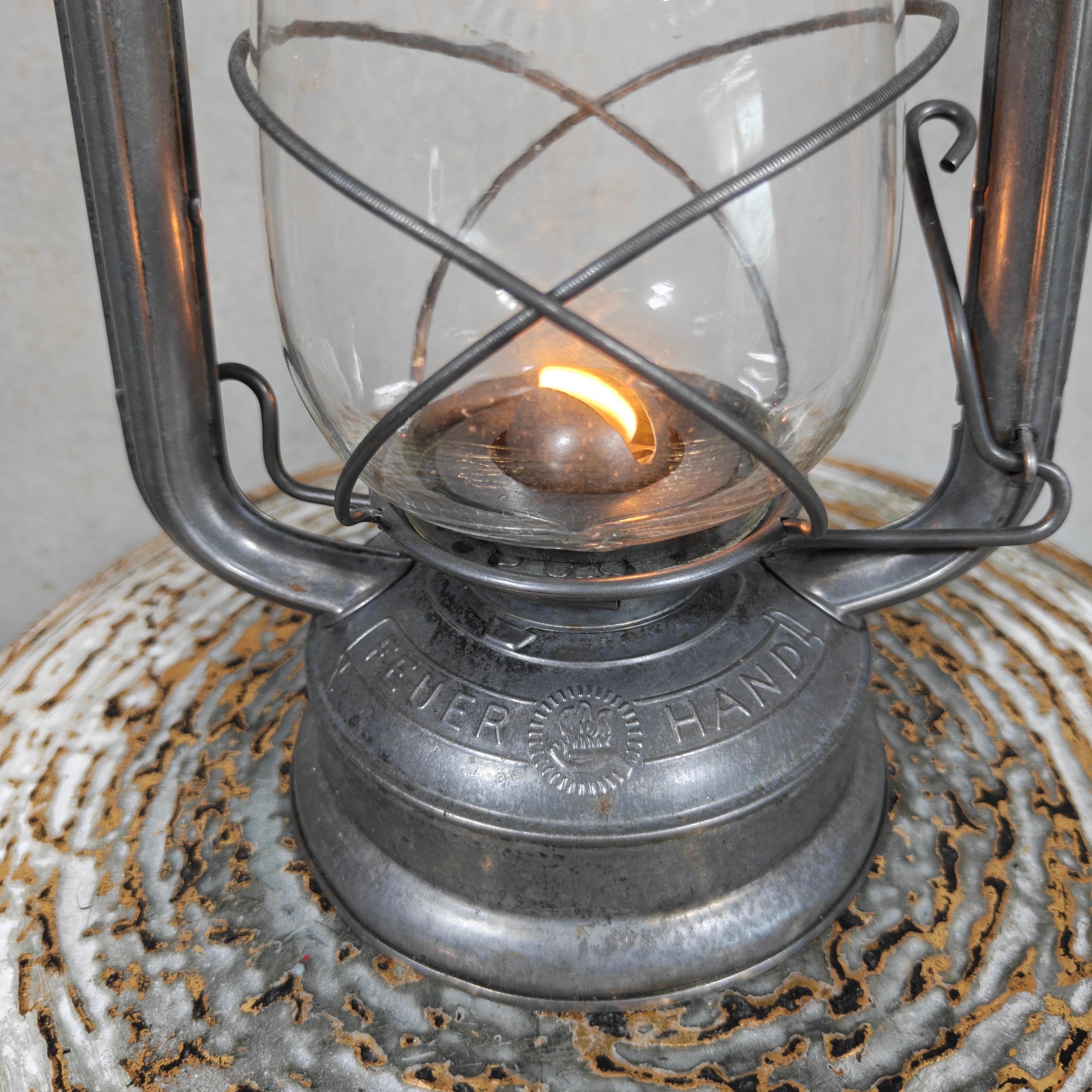 Rare Vintage Feuerhand 252 Hurricane Lantern with Marked 252 Glass – Post-War German Oil Lantern