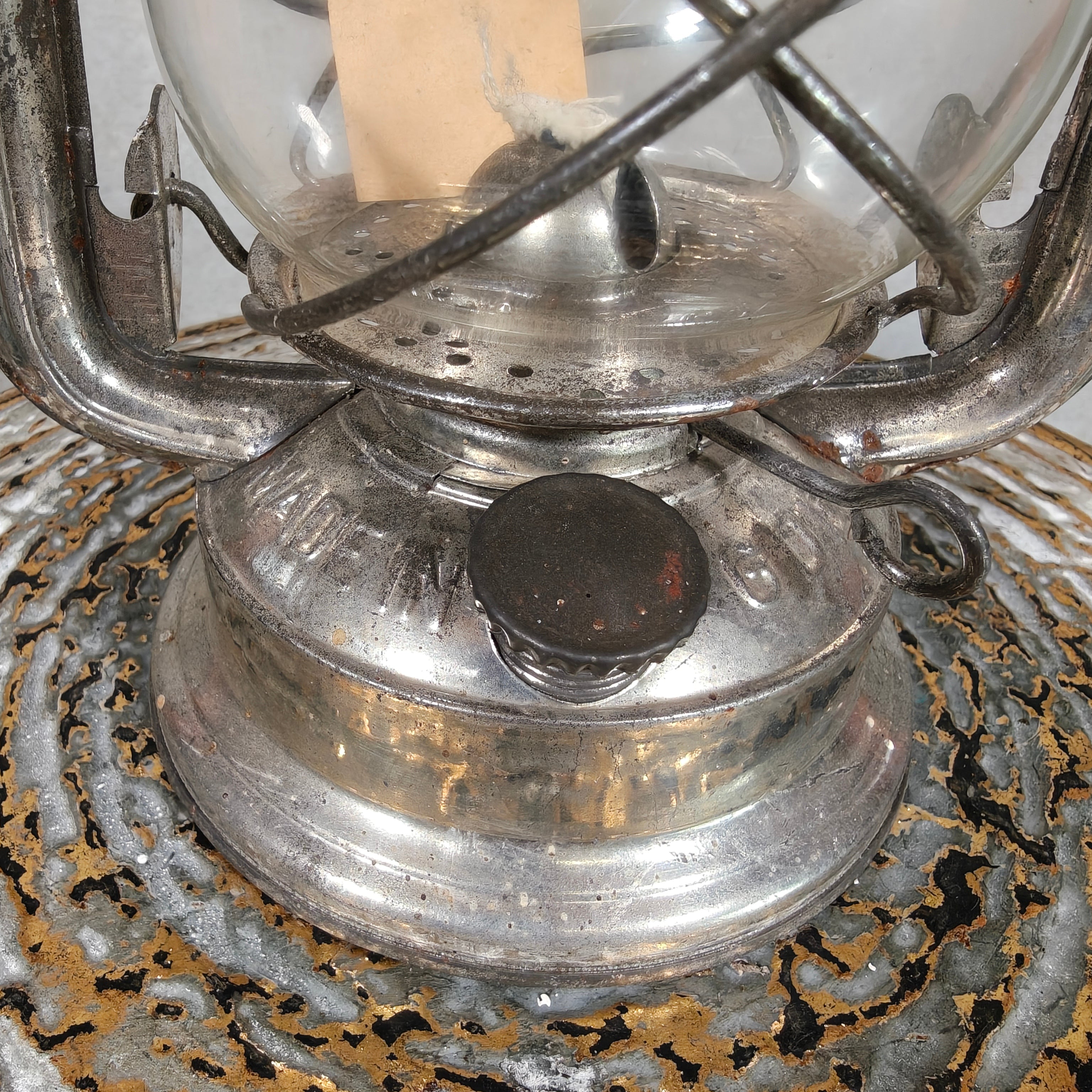NOS Vintage Frowo No. 75 Hurricane Lantern with Original Tag – Unused 1960s/70s Oil Lantern