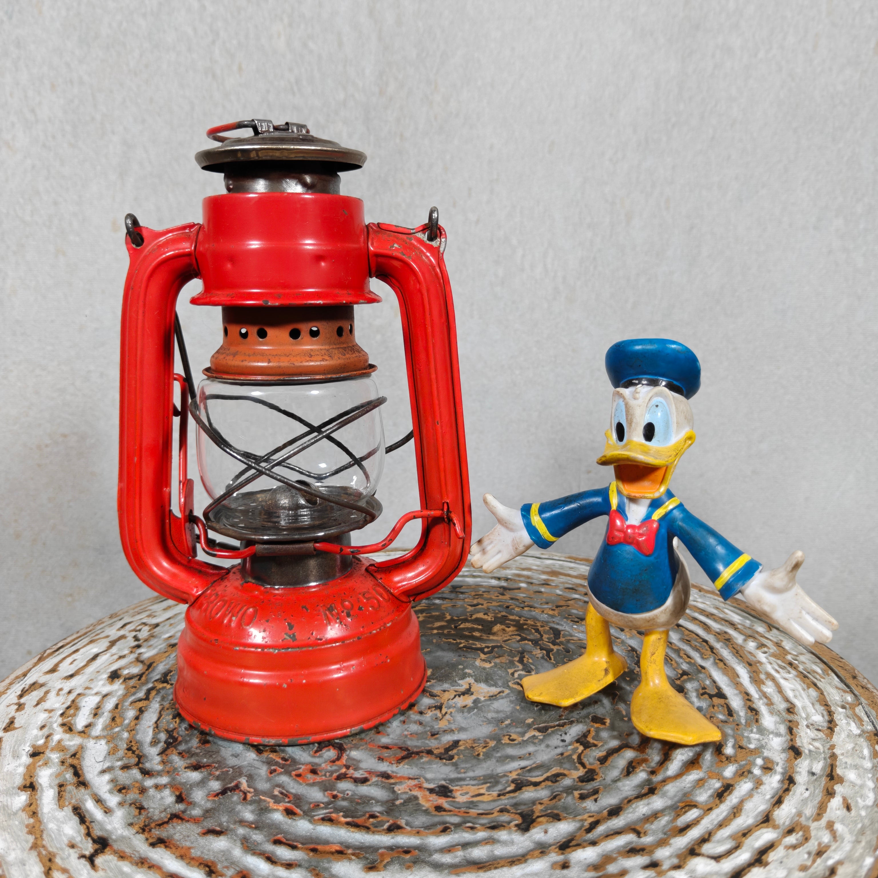 Vintage Frowo No. 50 Hurricane Lantern – Small German Oil Lantern Red & Steel Finish