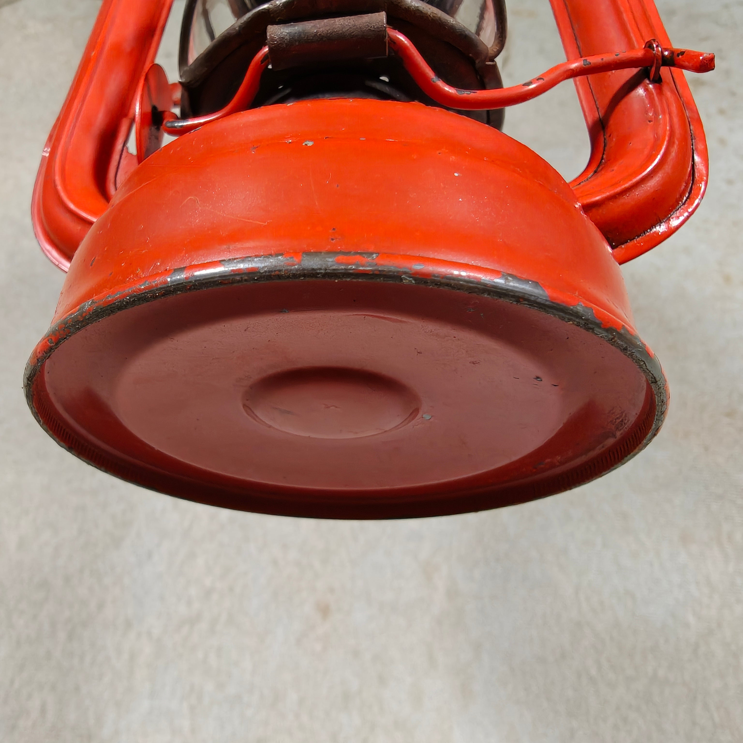 Vintage Frowo No. 50 Hurricane Lantern – Small German Oil Lantern Red & Steel Finish