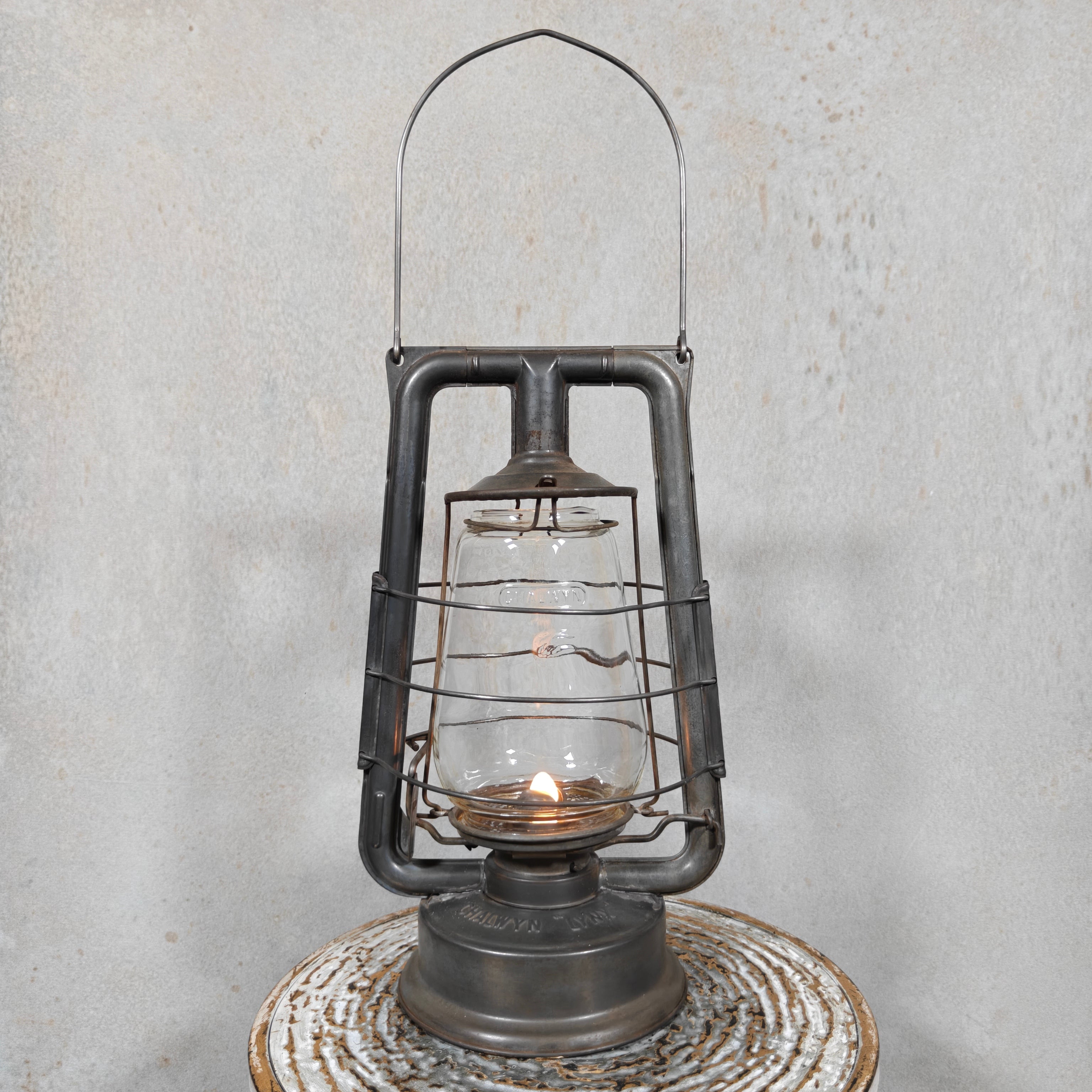 Vintage Chalwyn Lynx Hurricane Lantern – English Hot-Blast Oil Lantern with Original Marked Glass